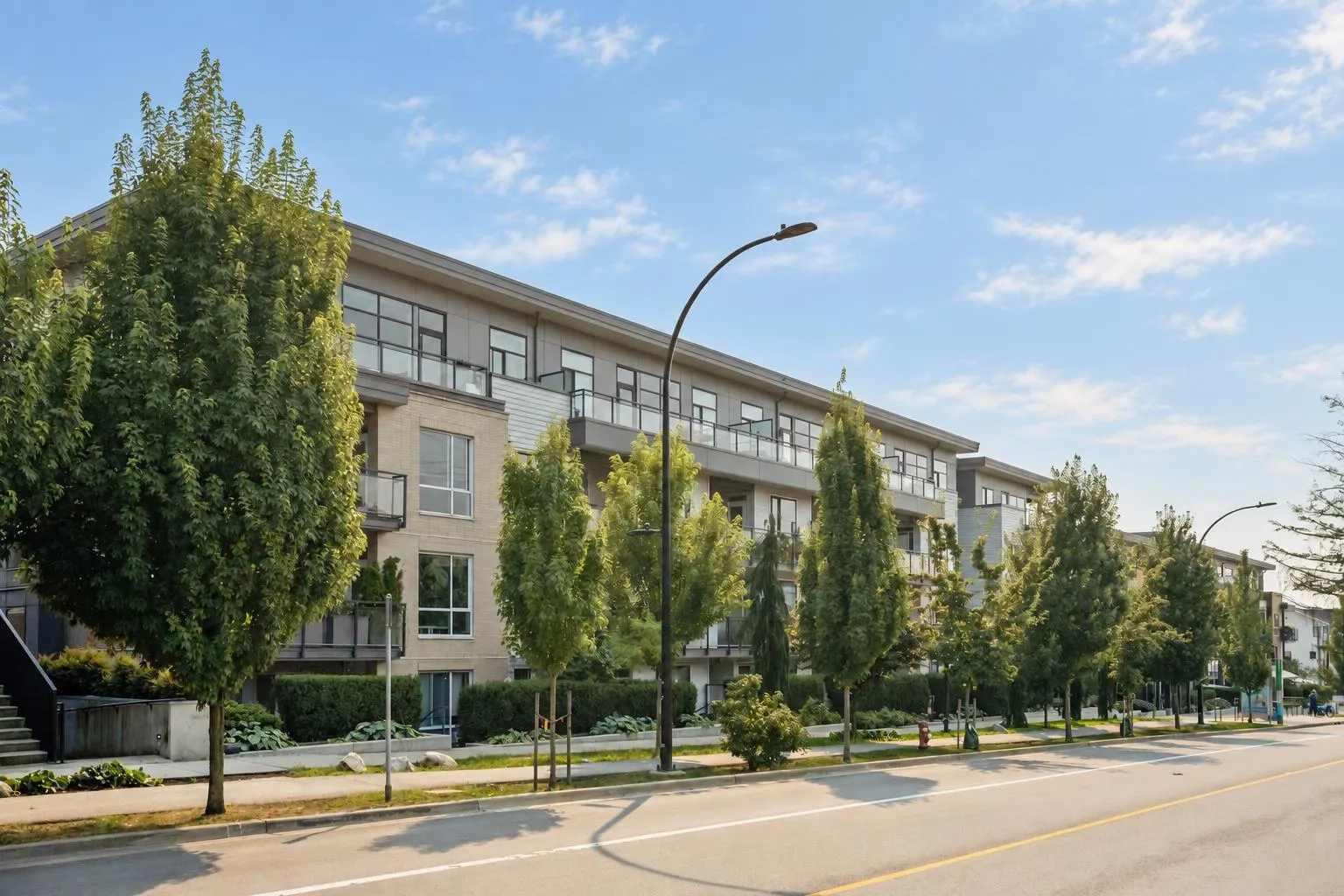 625 E 3rd Street #105