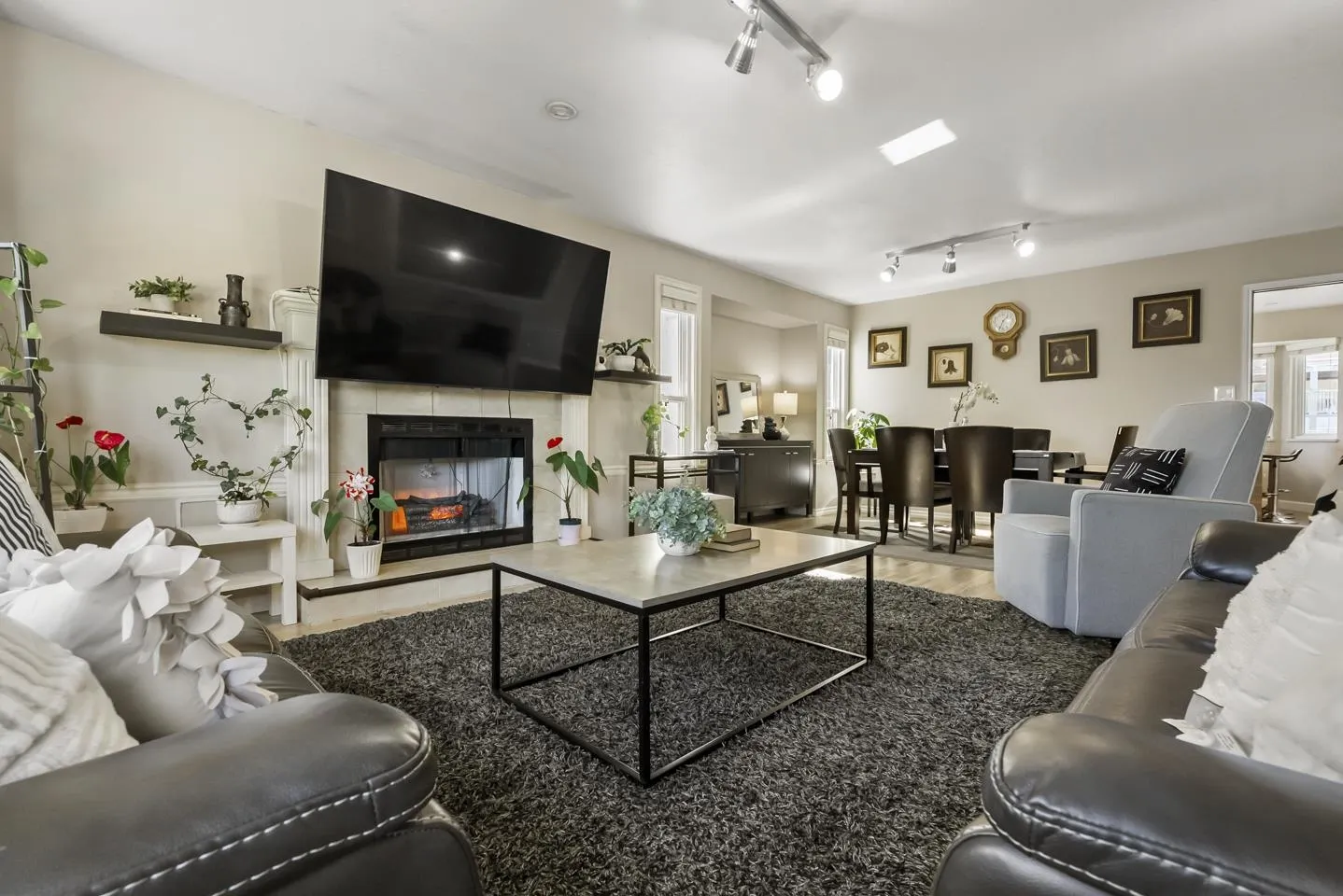 9511 160 Street