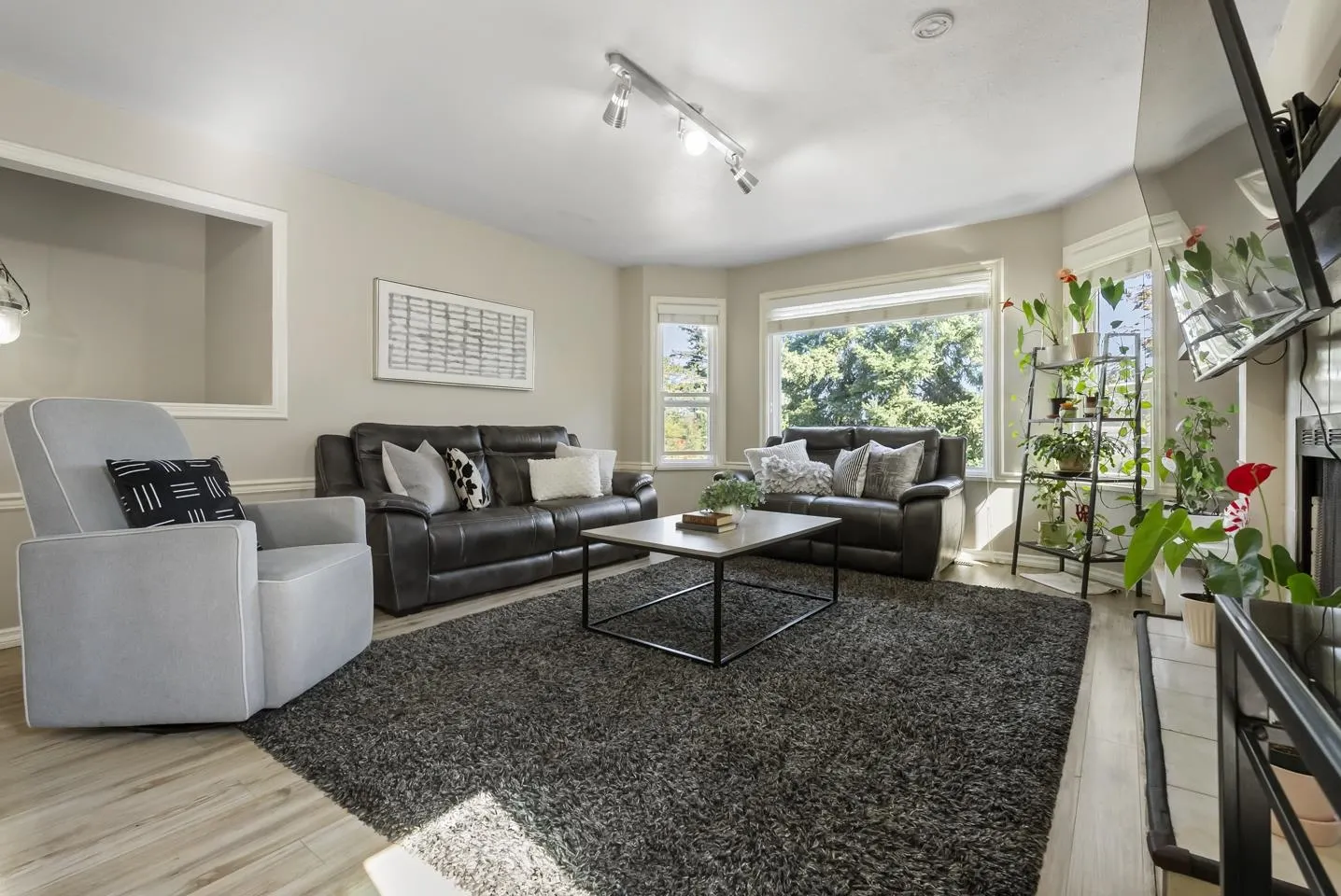 9511 160 Street