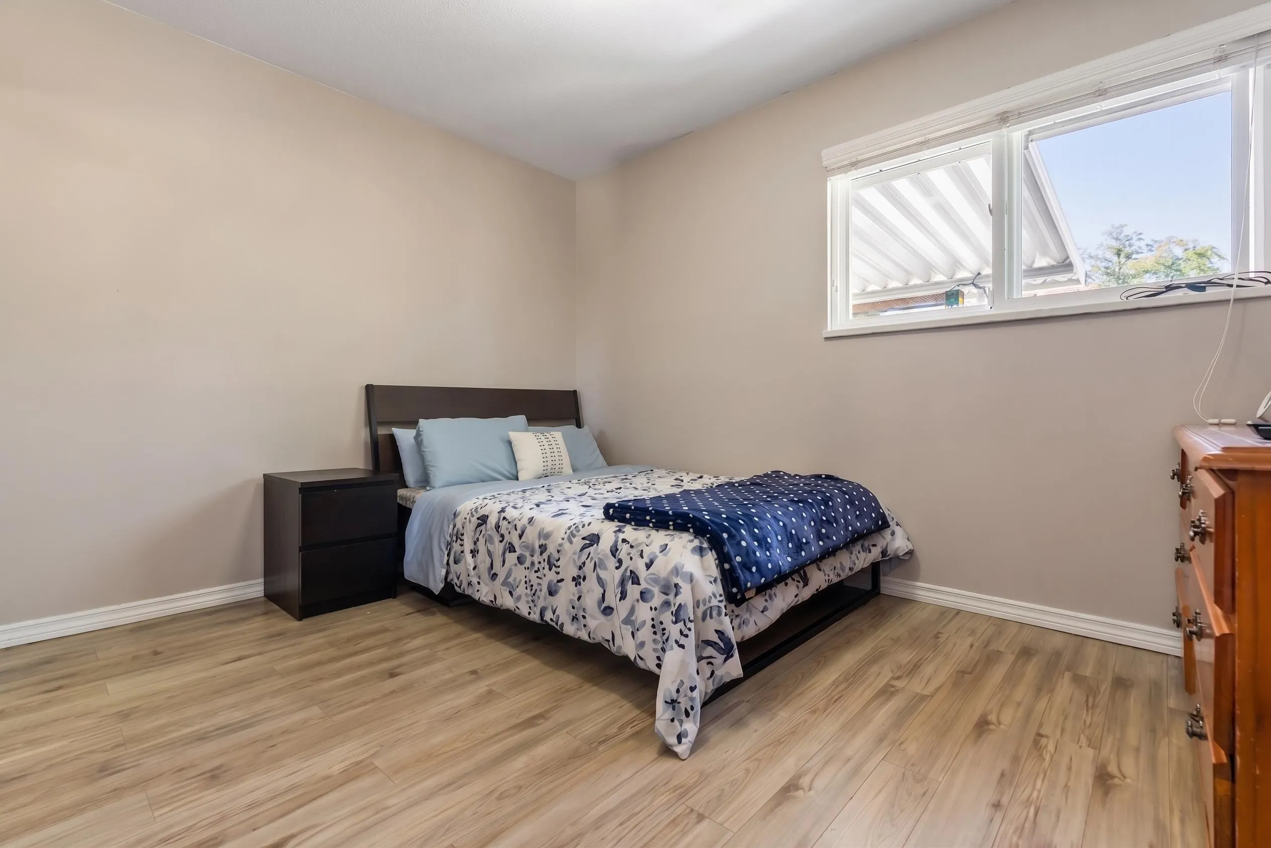 9511 160 Street