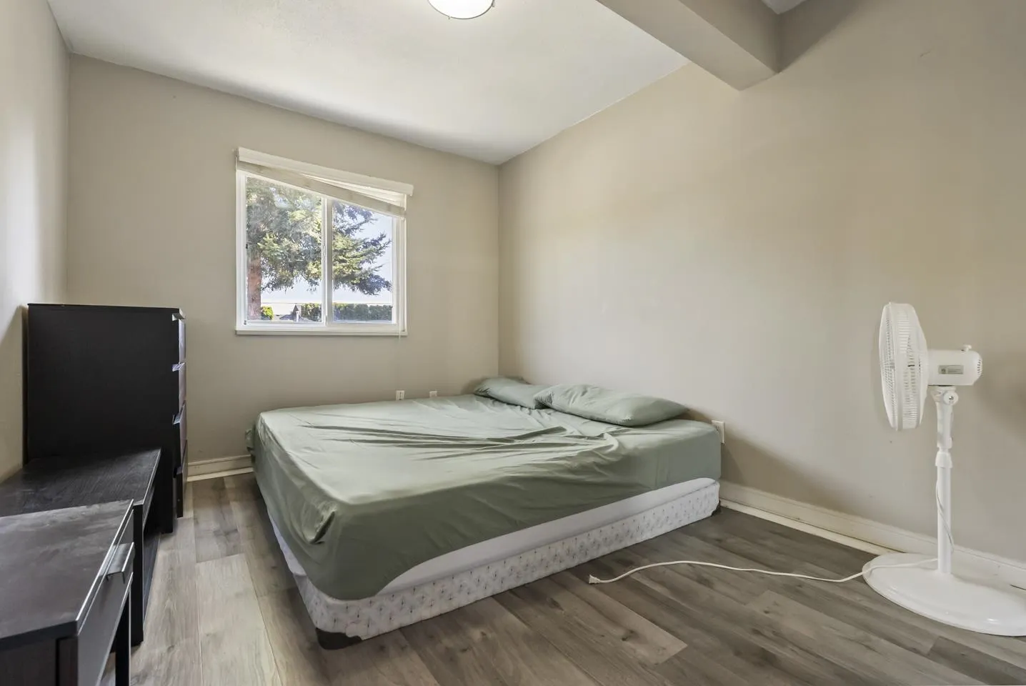 9511 160 Street