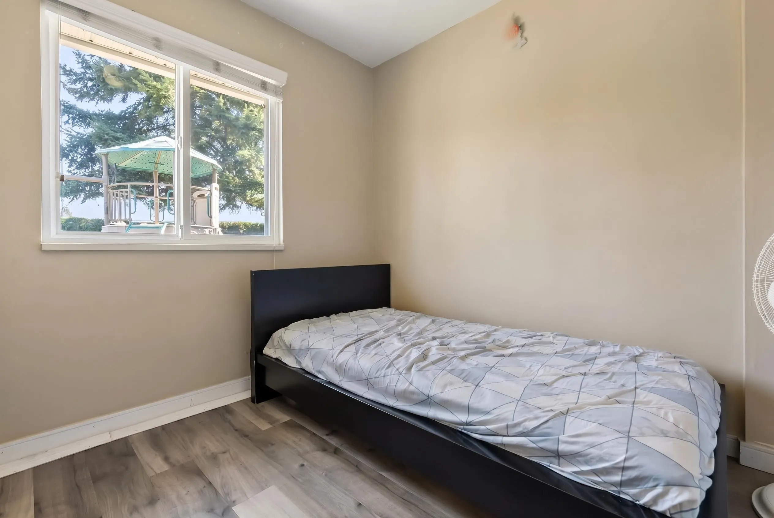 9511 160 Street