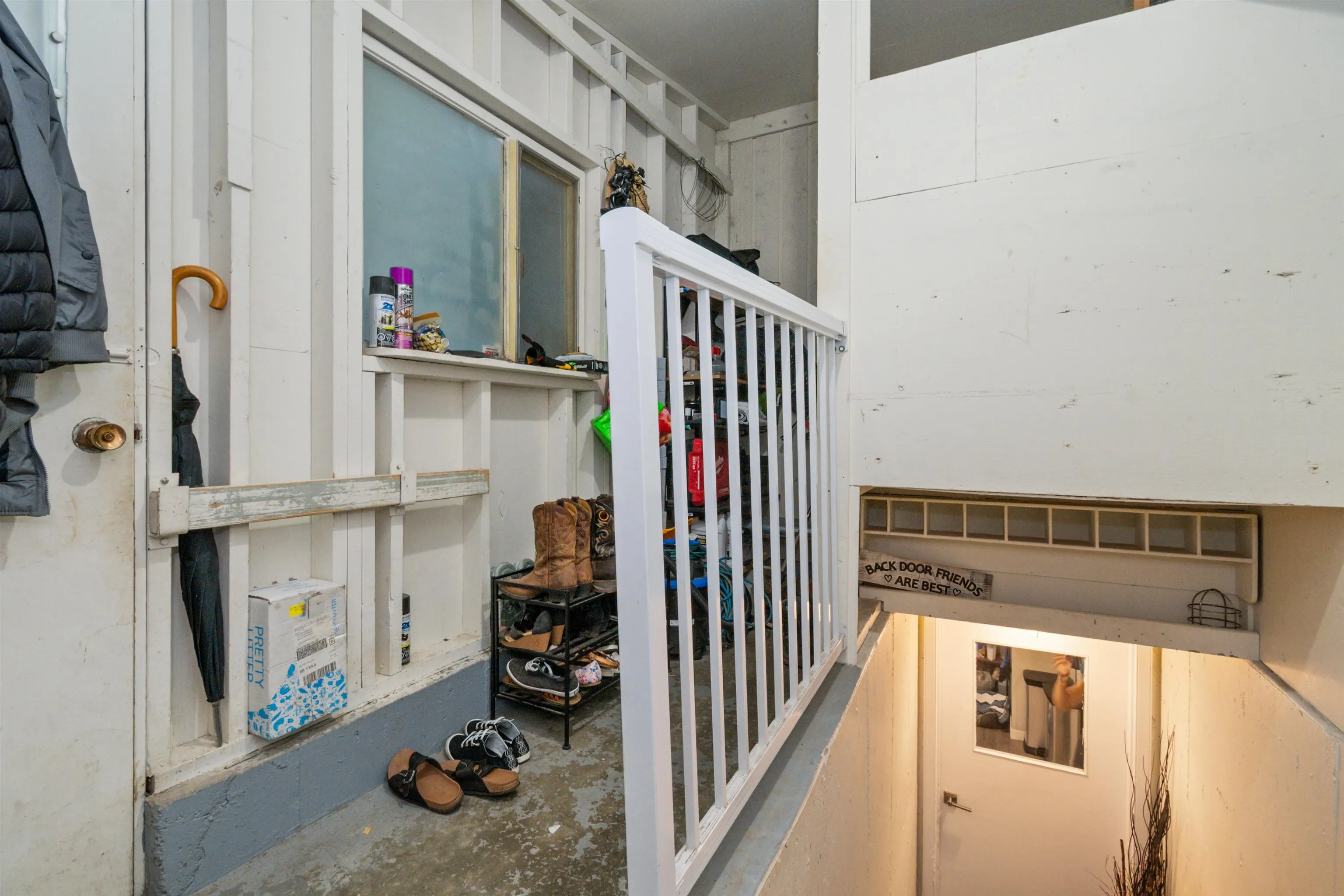 9542 Young Road