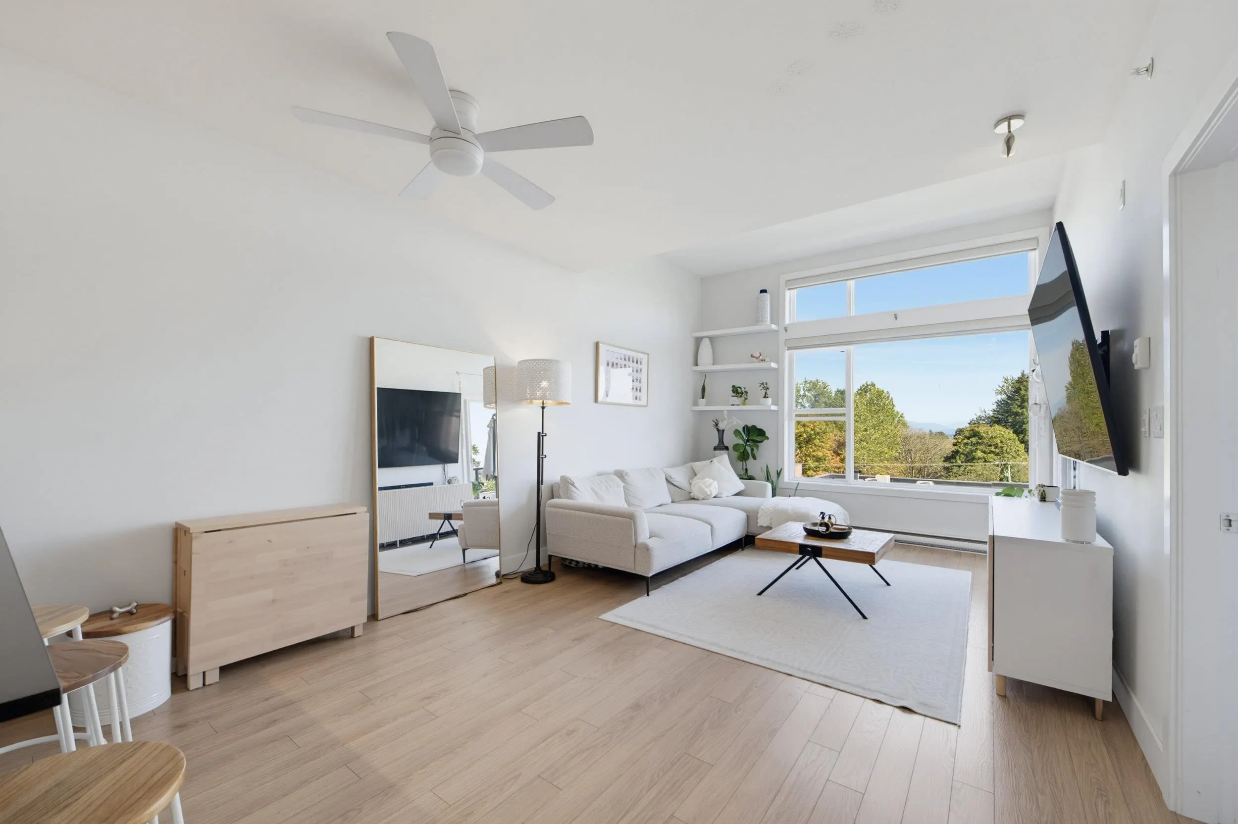 15956 86a Avenue #429