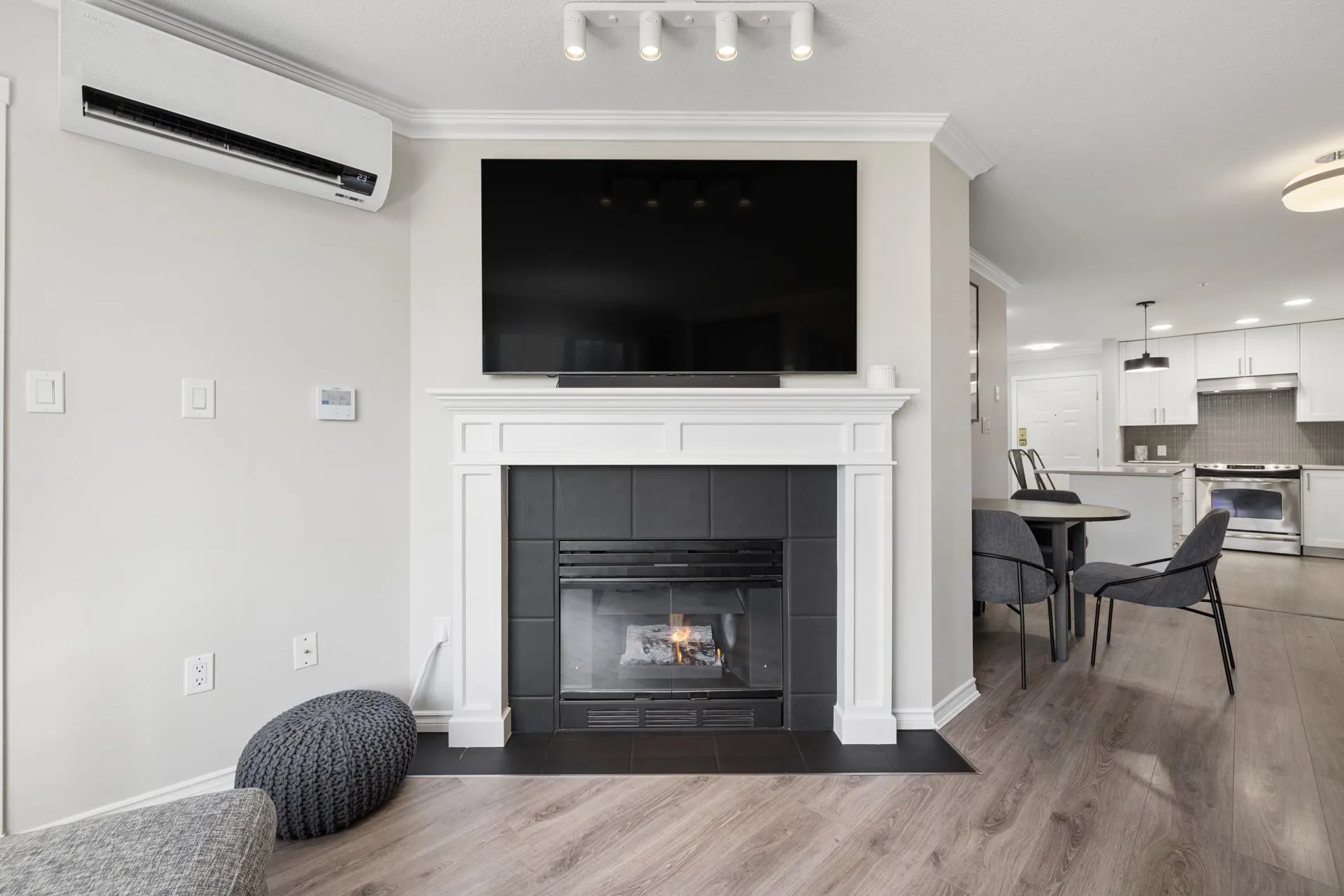 1140 Strathaven Drive #201