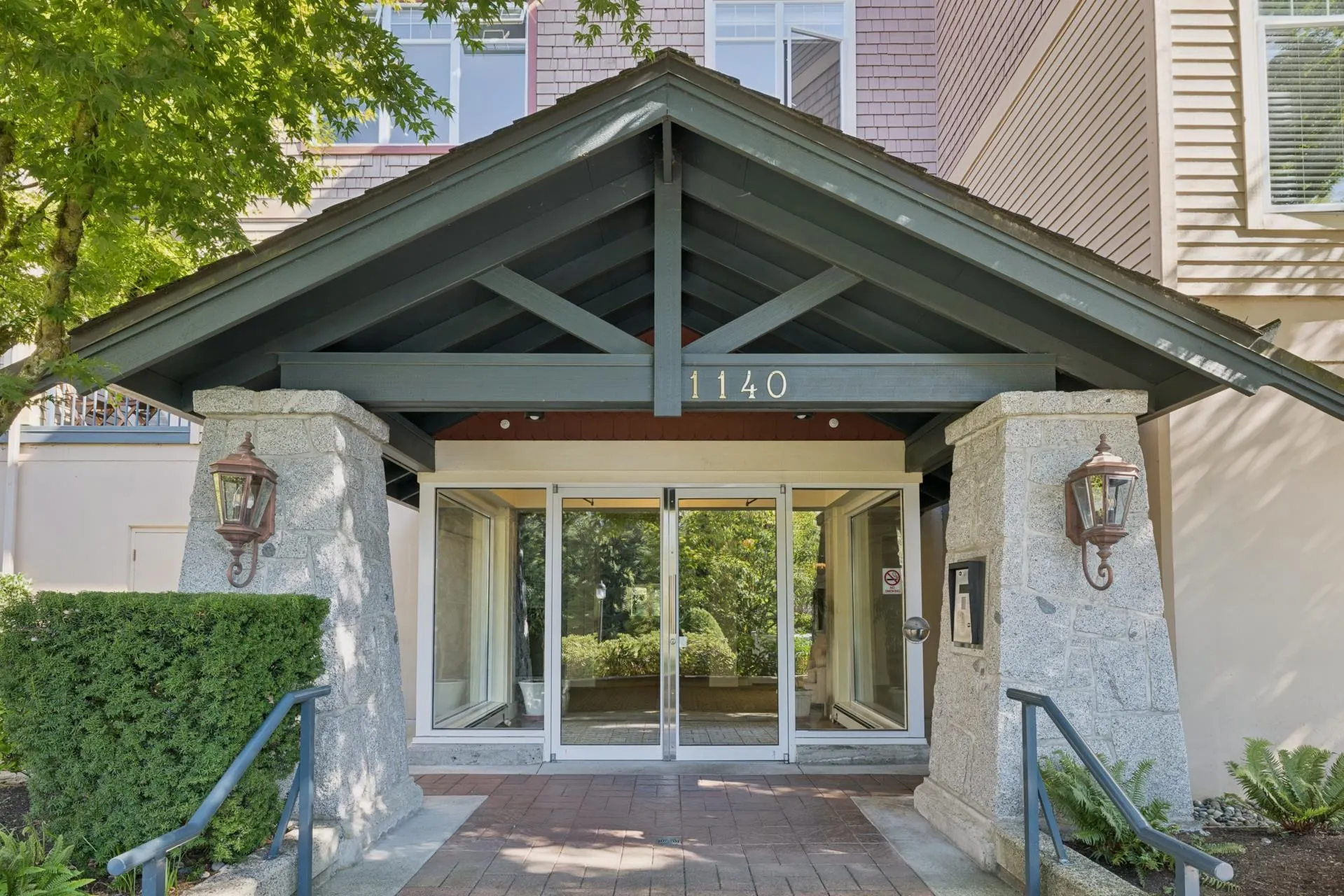 1140 Strathaven Drive #201