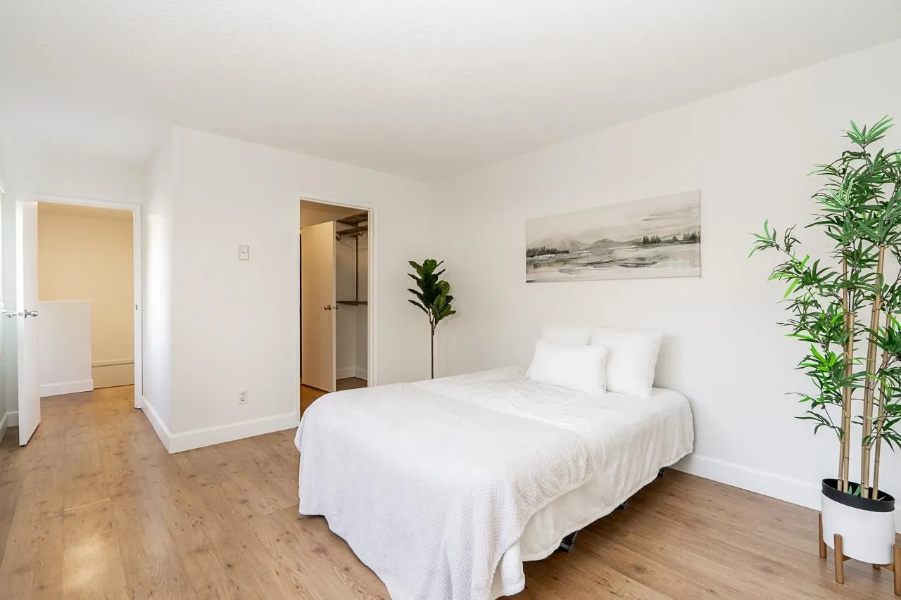 5421 10th Avenue #159