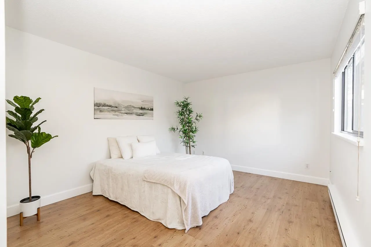 5421 10th Avenue #159