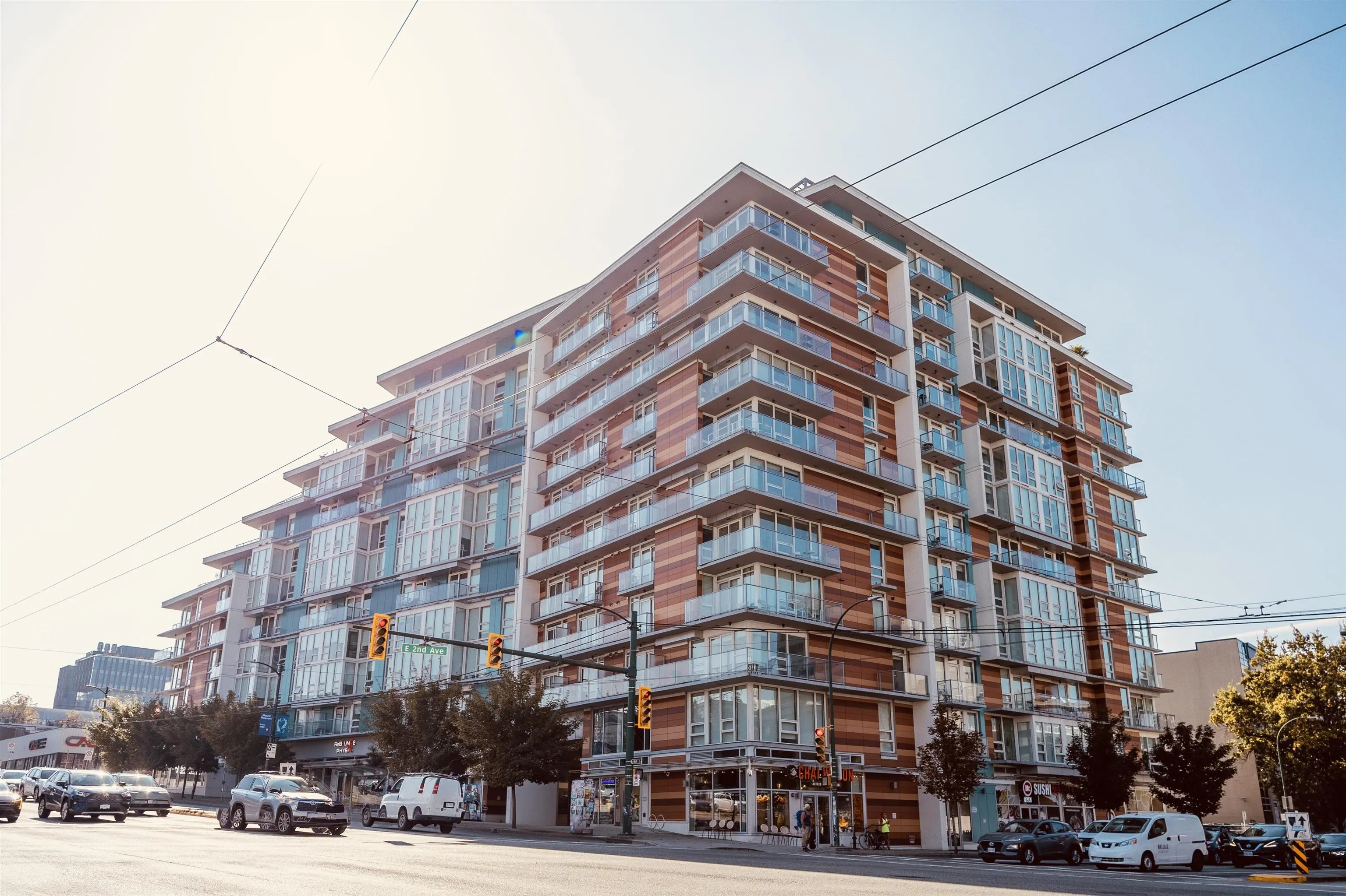 180 E 2nd Avenue #605