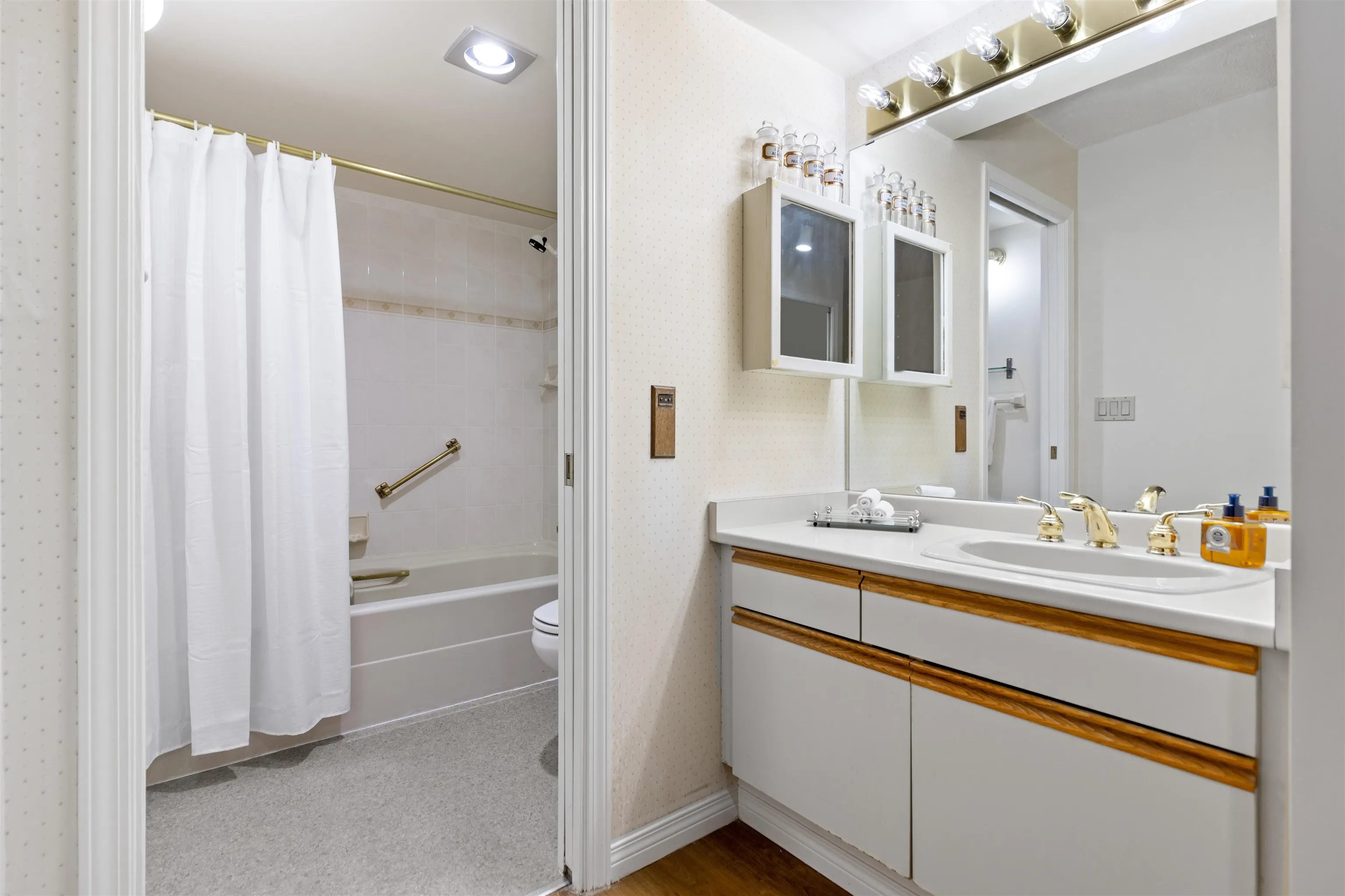 2800 Chesterfield Avenue #307