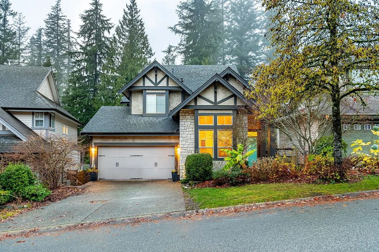 30 Hawthorn Drive