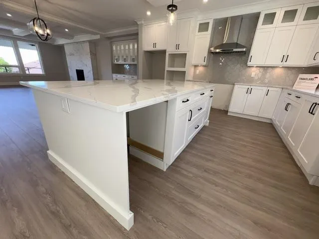 24850 106 Avenue #16