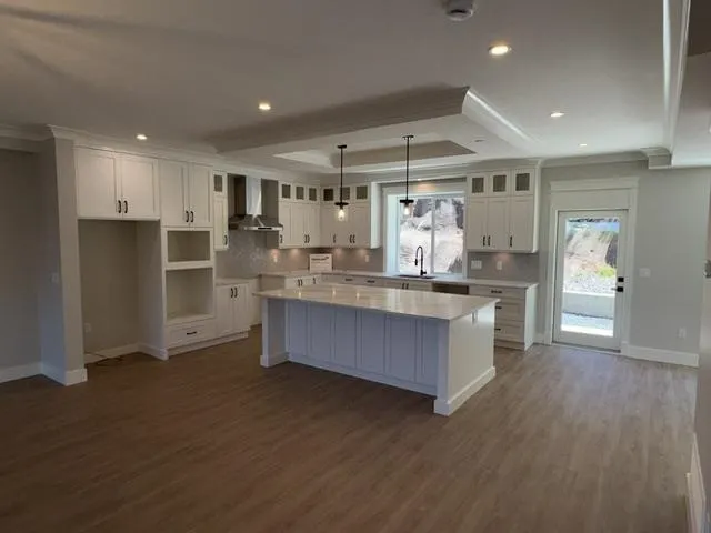 24850 106 Avenue #16