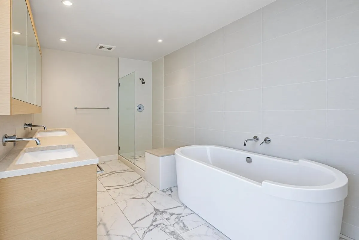 1277 Melville Street #2701