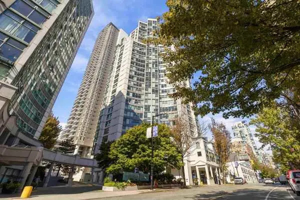 1323 Homer Street #608
