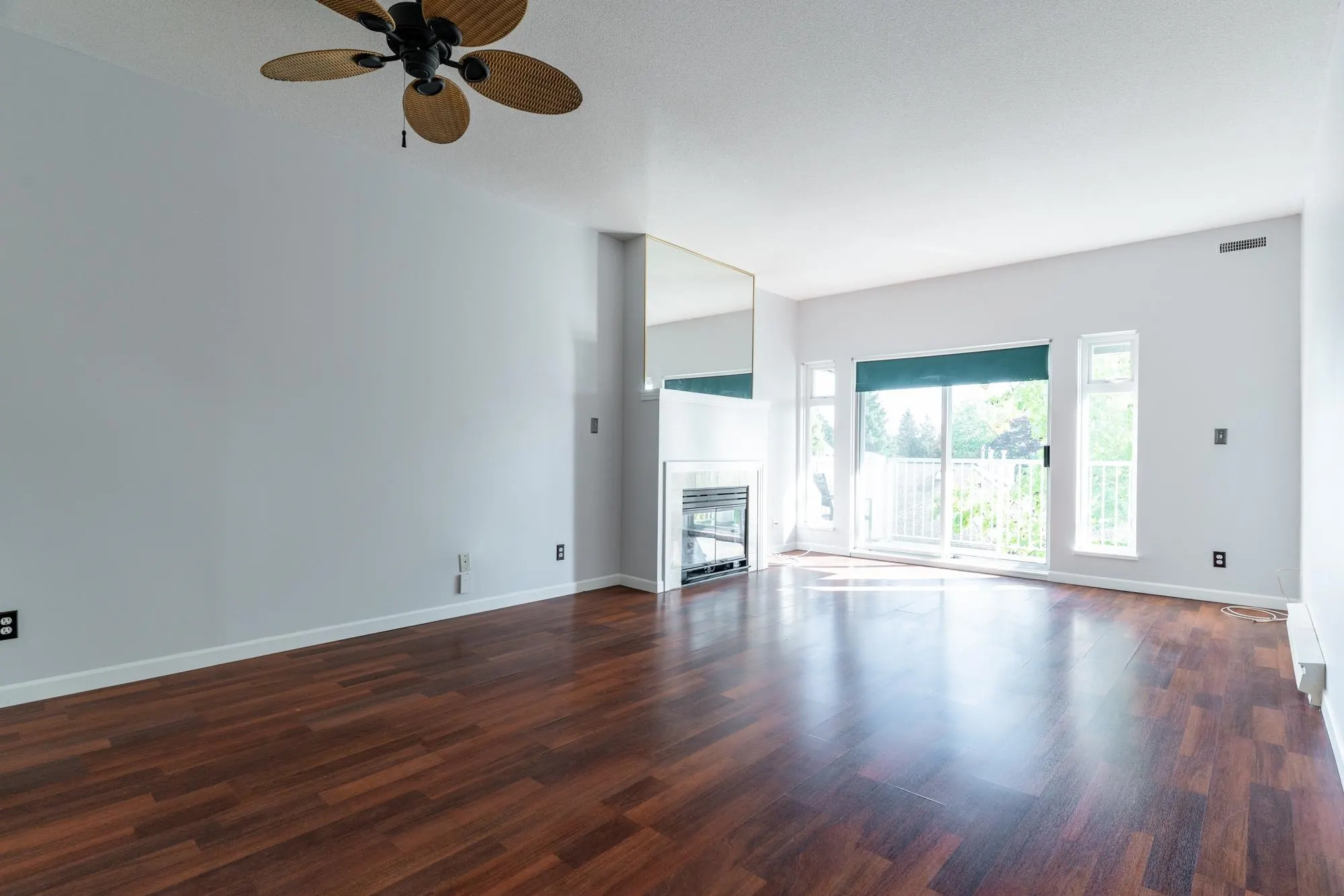 4738 53 Street #311