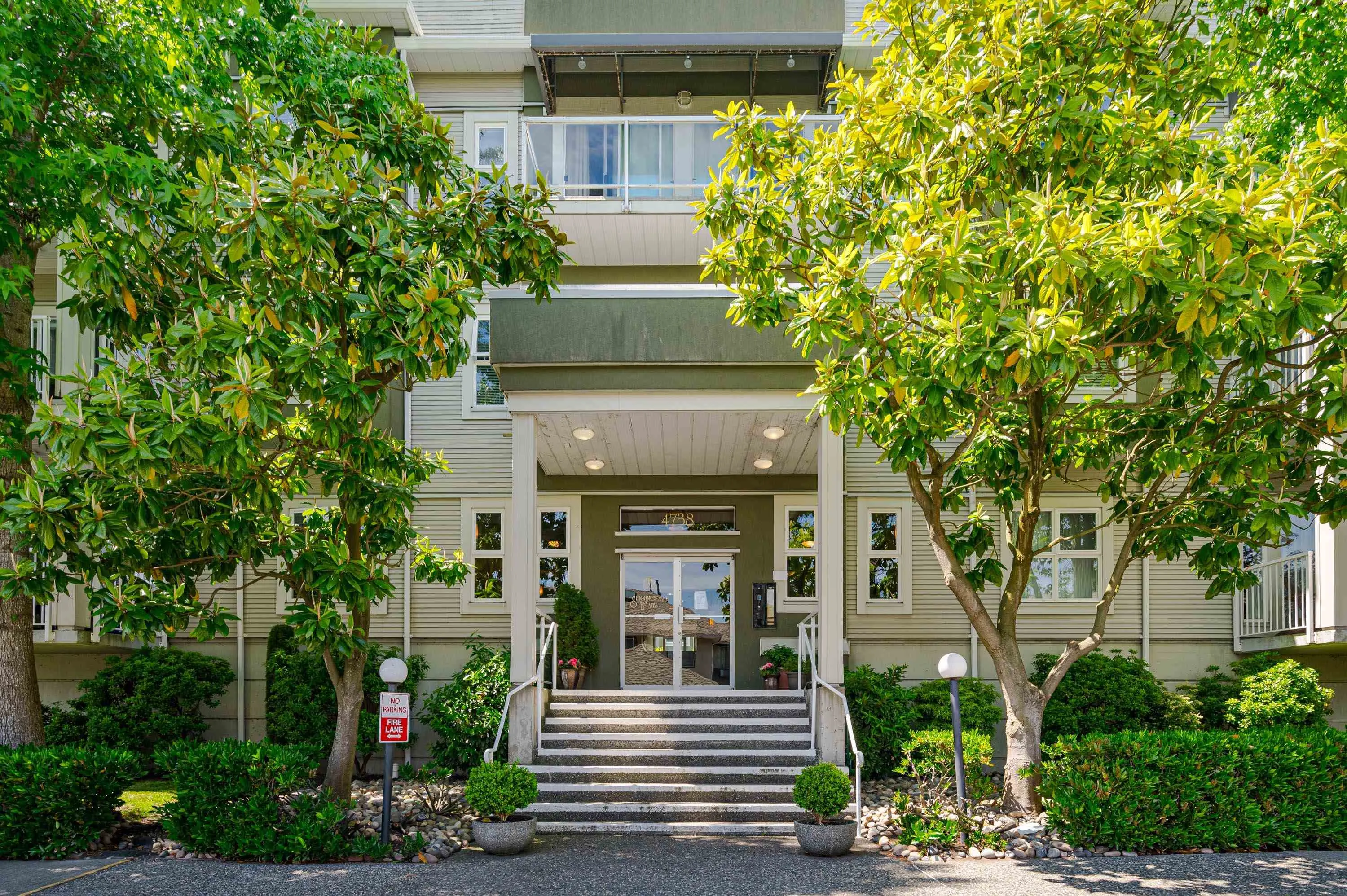 4738 53 Street #311