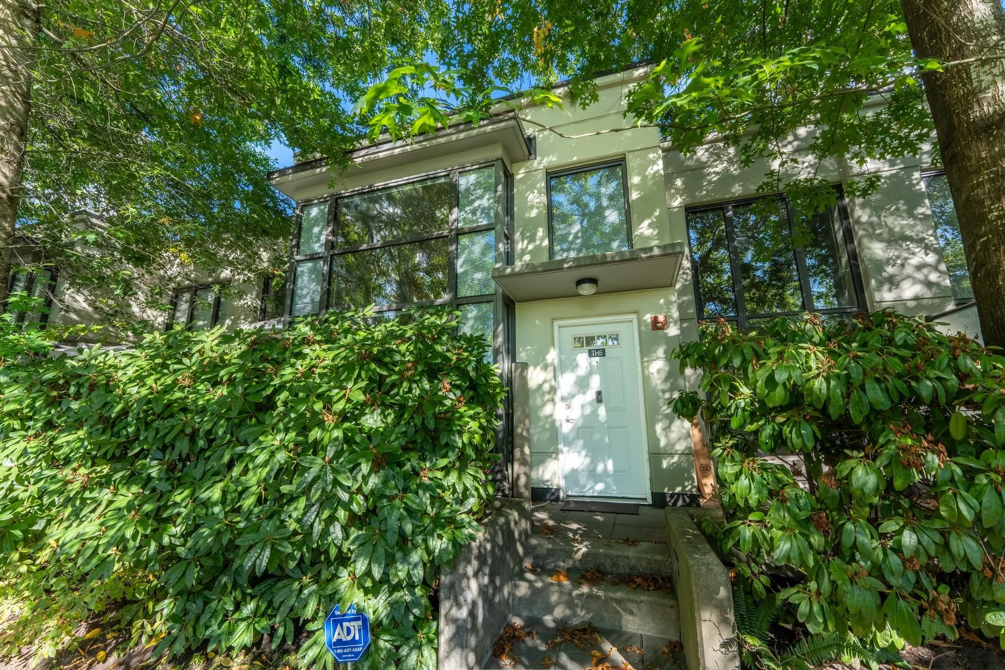 4182 Dawson Street #TH6