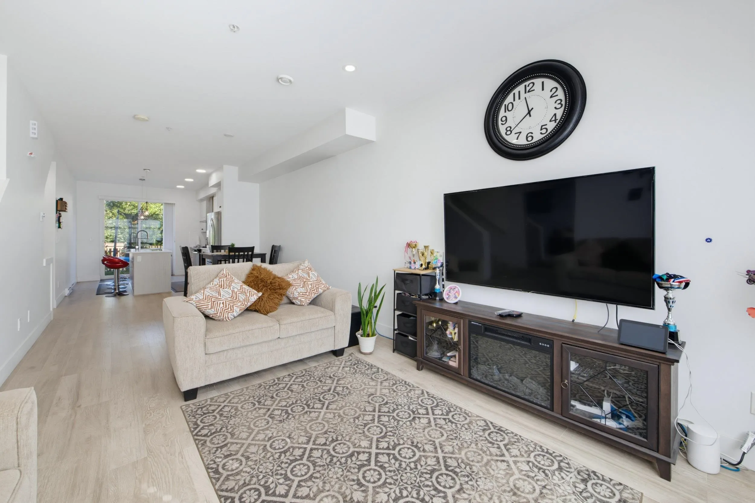 24108 104 Avenue #72