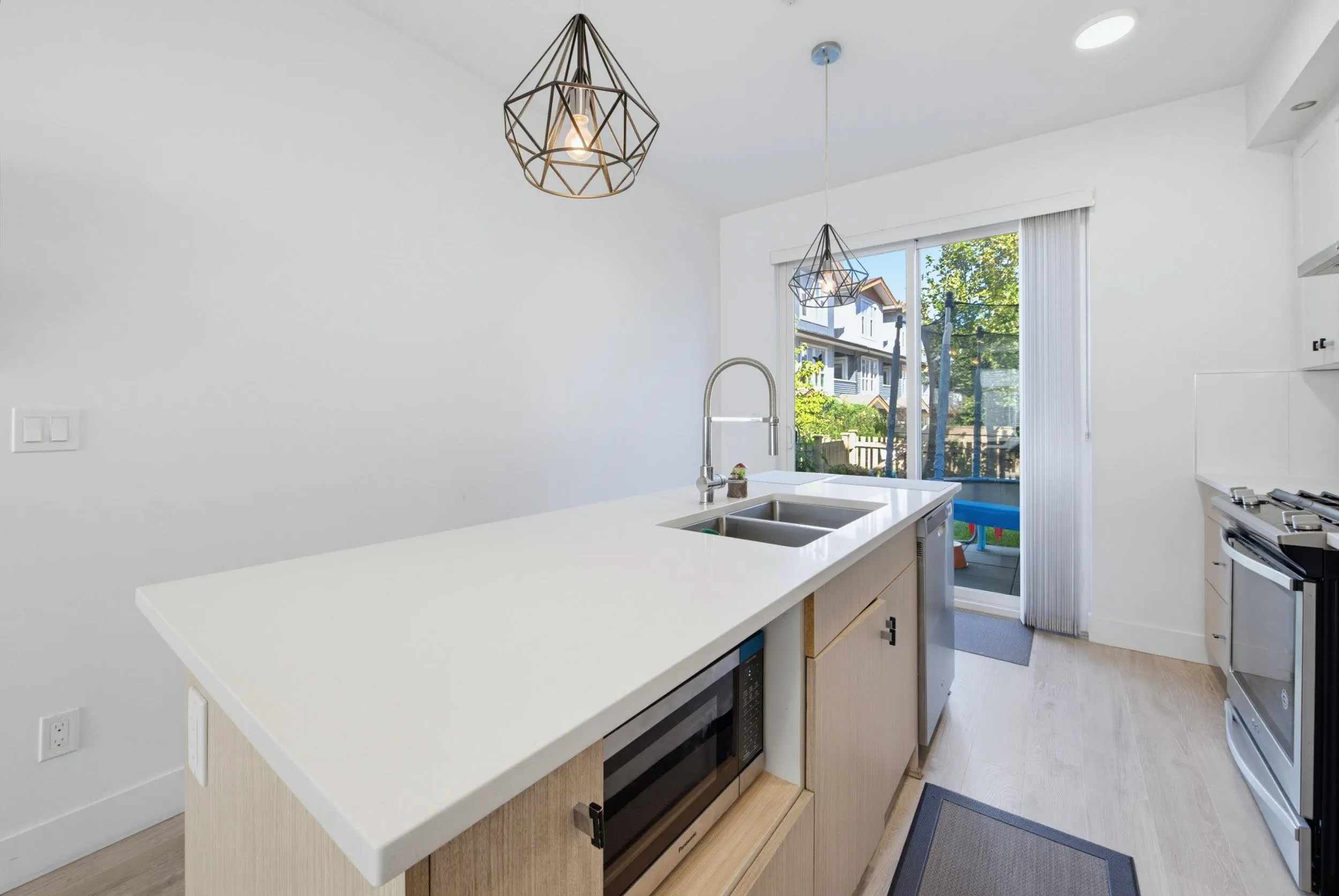 24108 104 Avenue #72