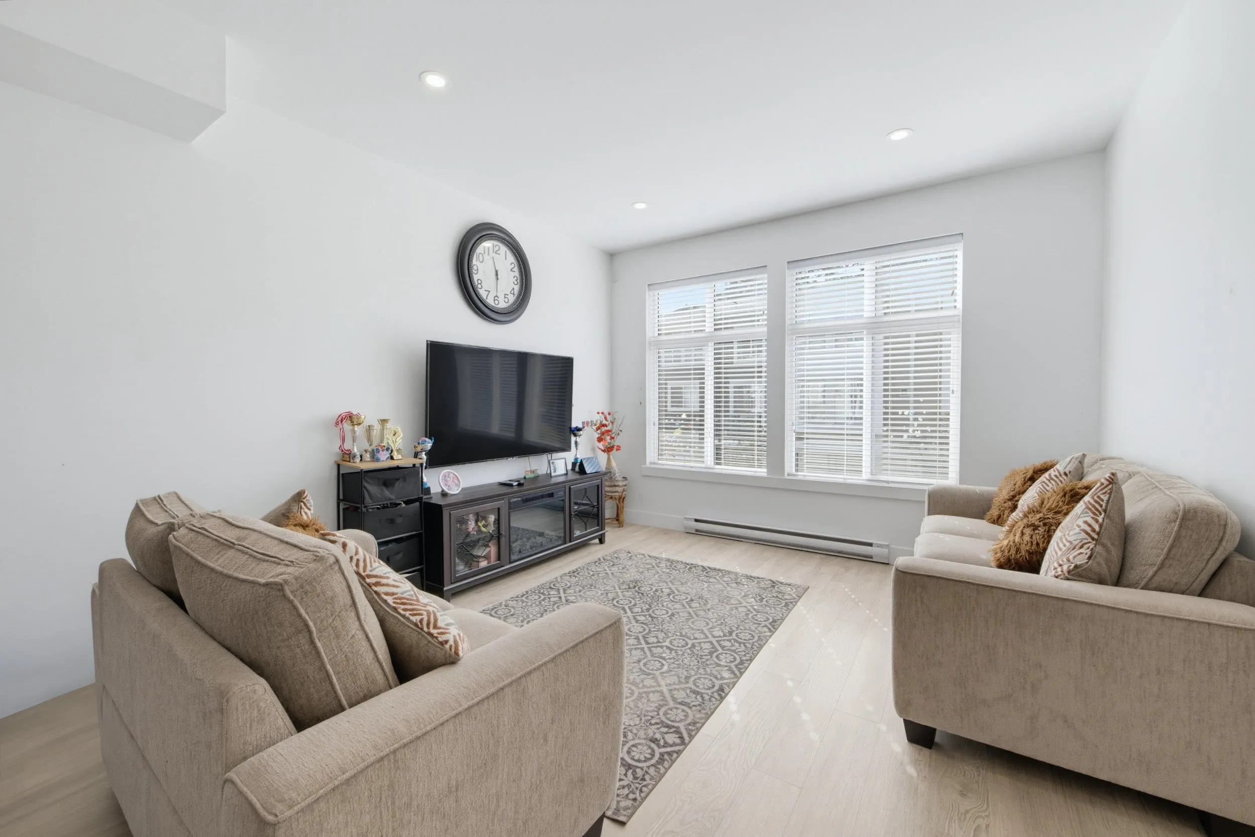 24108 104 Avenue #72