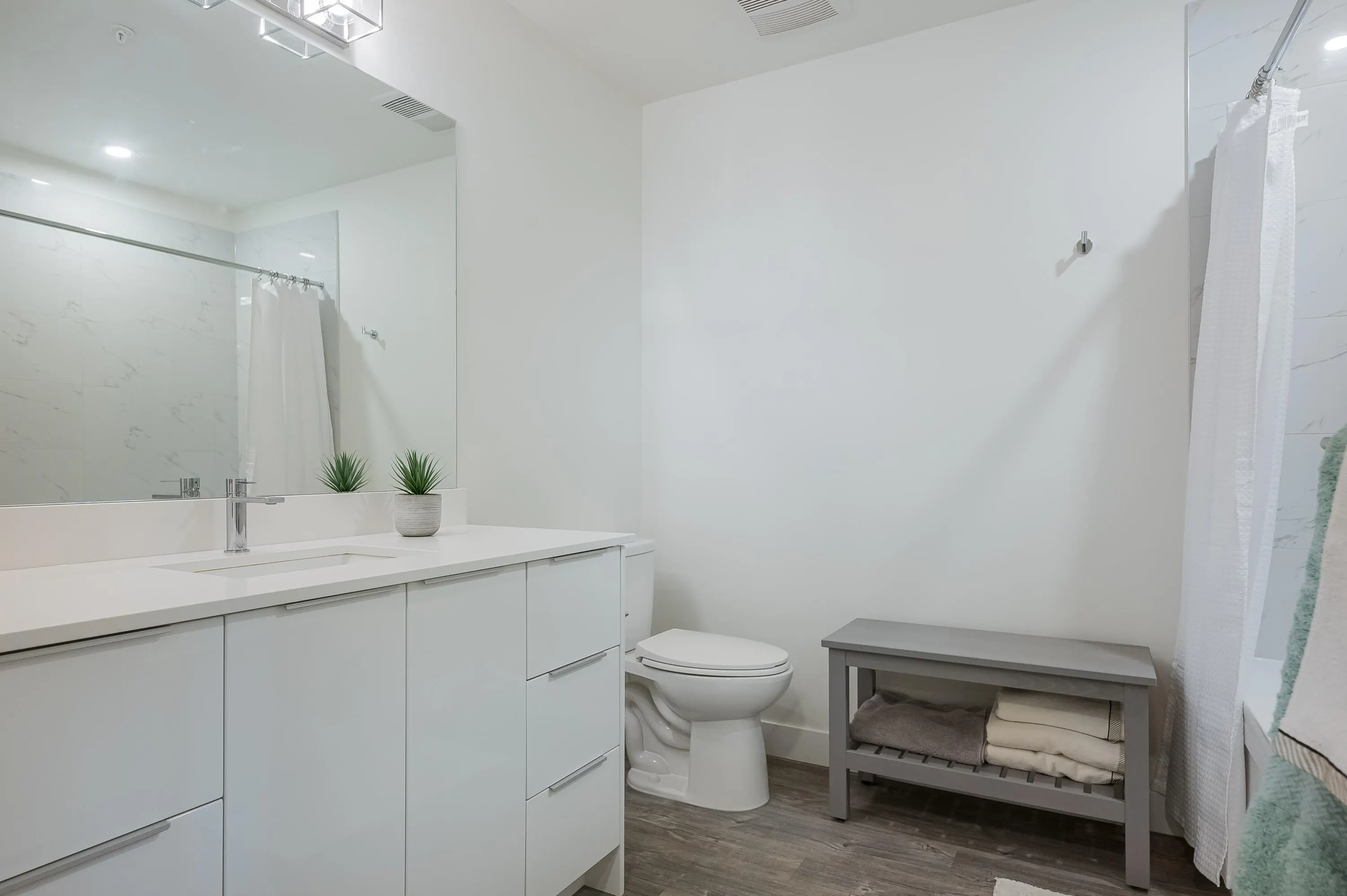 9450 Robson Street #214
