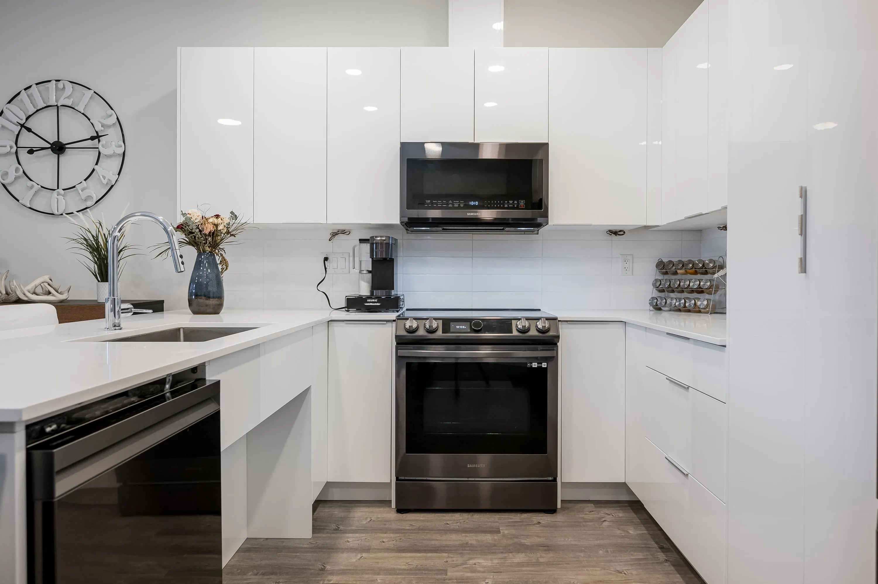 9450 Robson Street #214