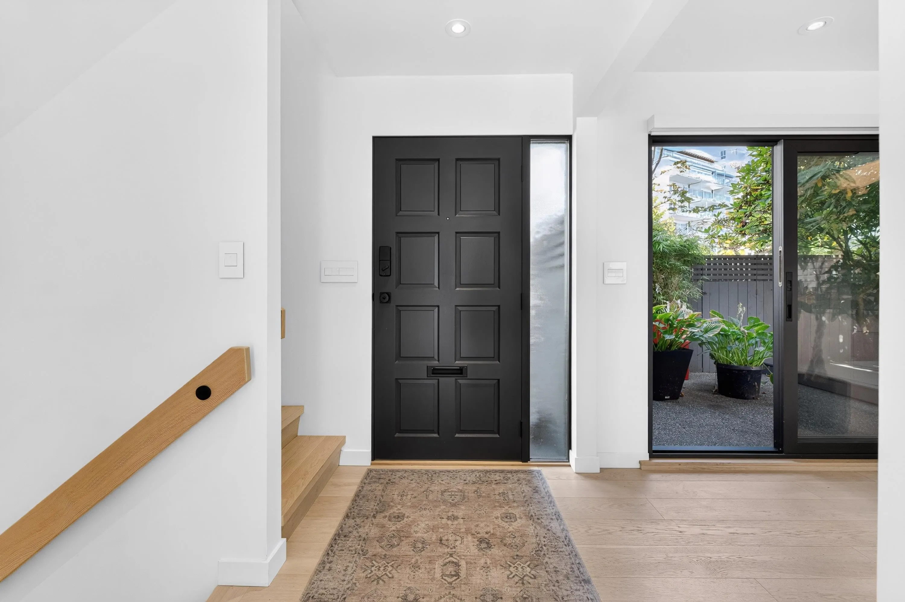 1880 Bellevue Avenue