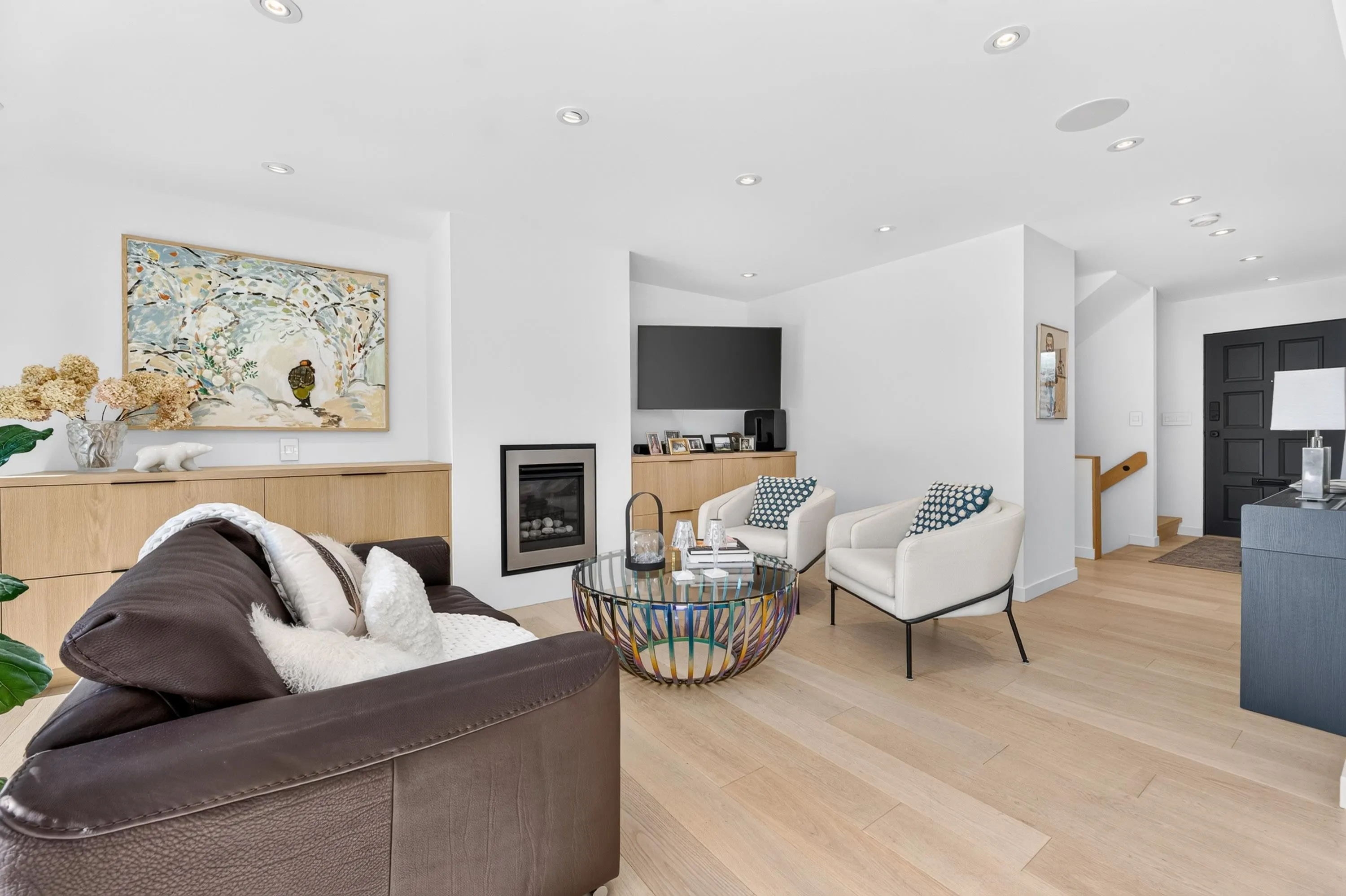 1880 Bellevue Avenue