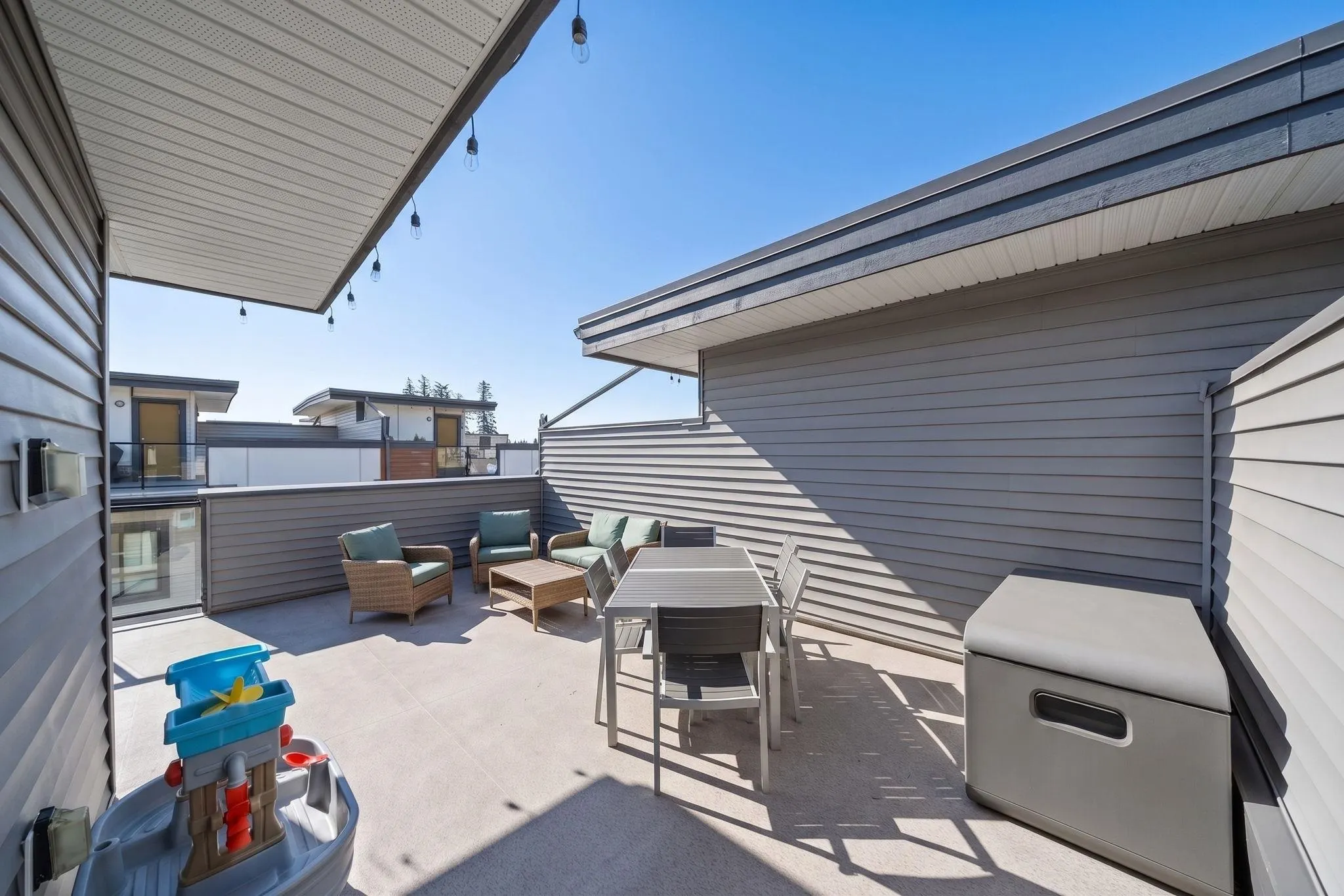 20849 78b Avenue #27