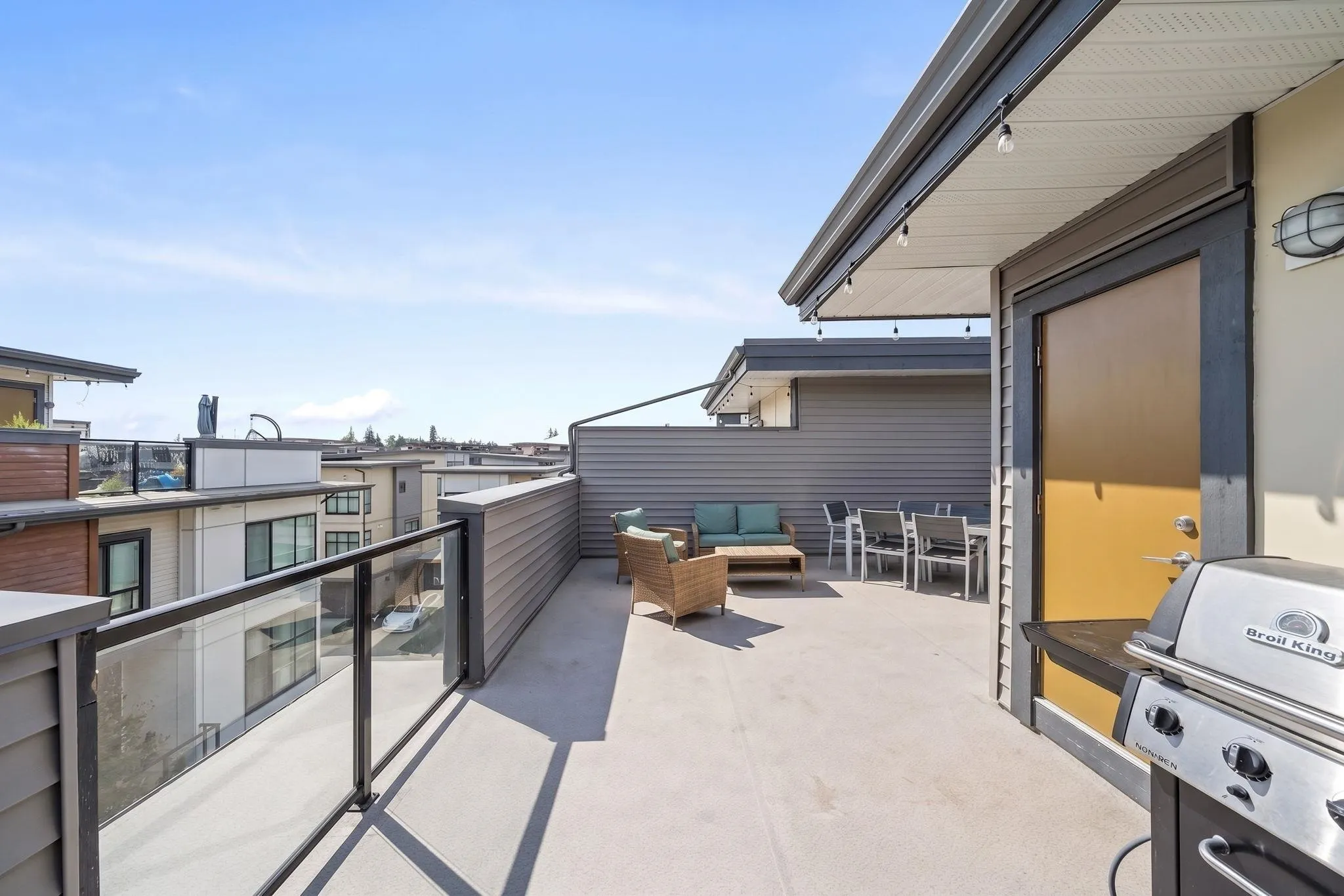 20849 78b Avenue #27