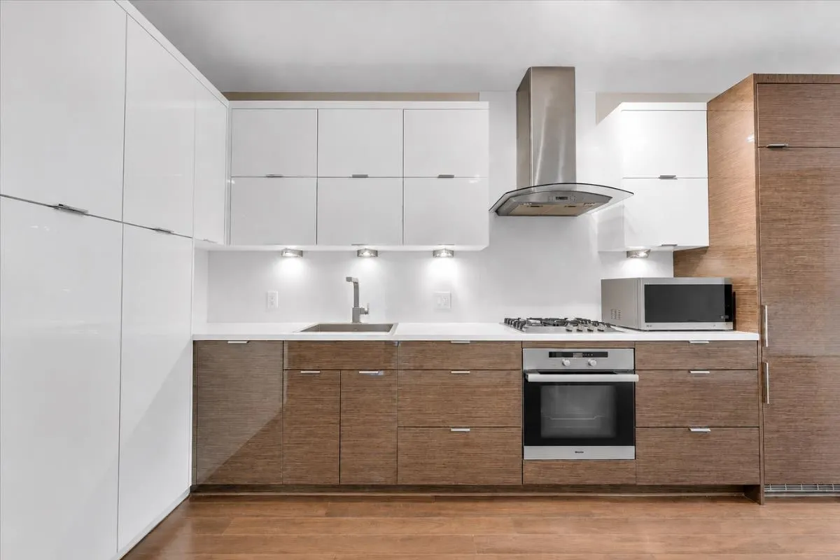 1777 W 7th Avenue #216