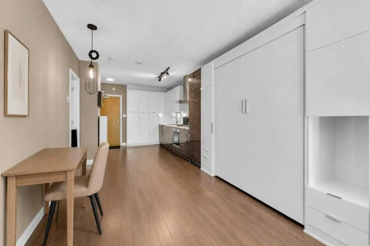 1777 W 7th Avenue #216