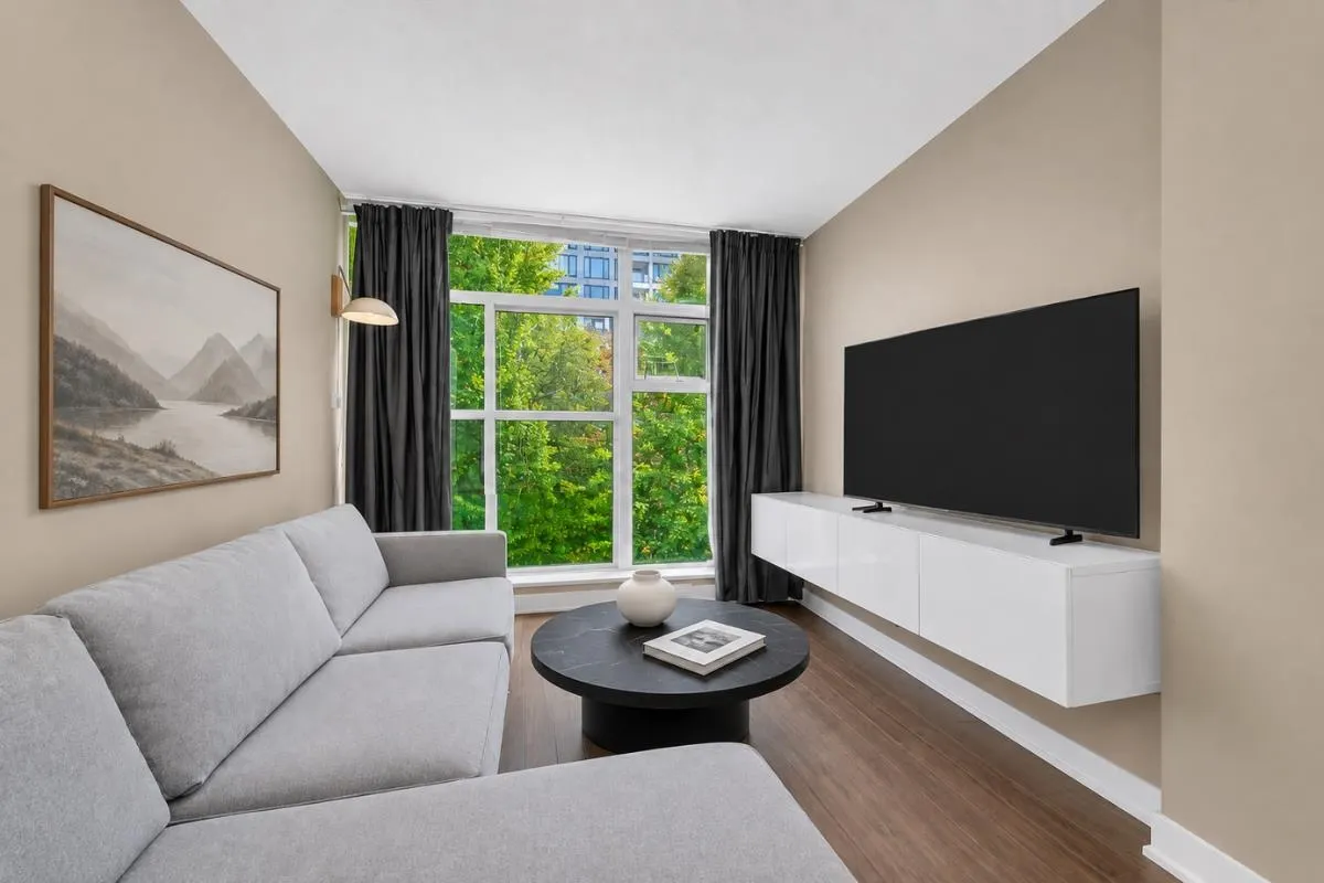 1777 W 7th Avenue #216