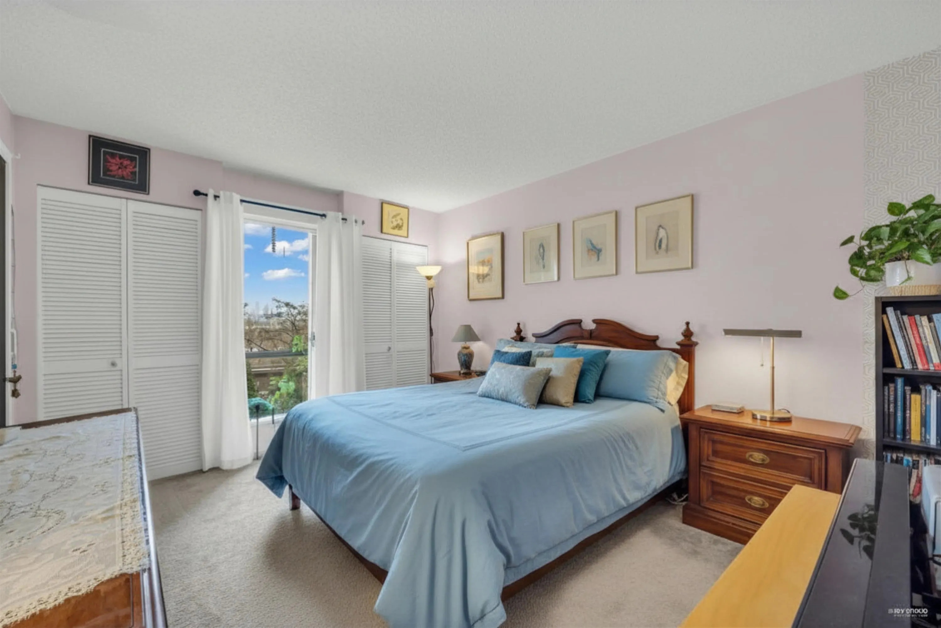 4941 Lougheed Highway #304