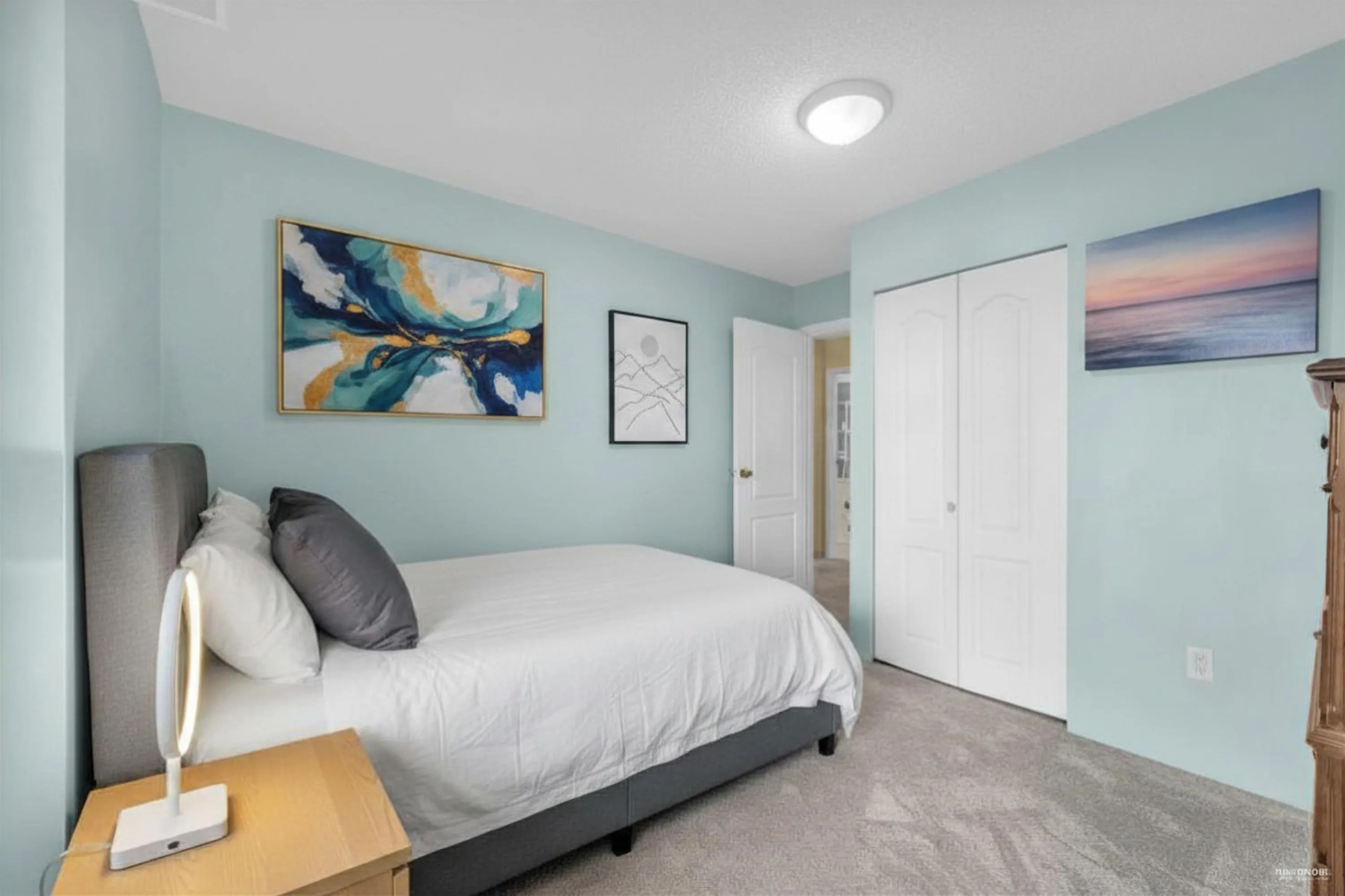 4941 Lougheed Highway #304