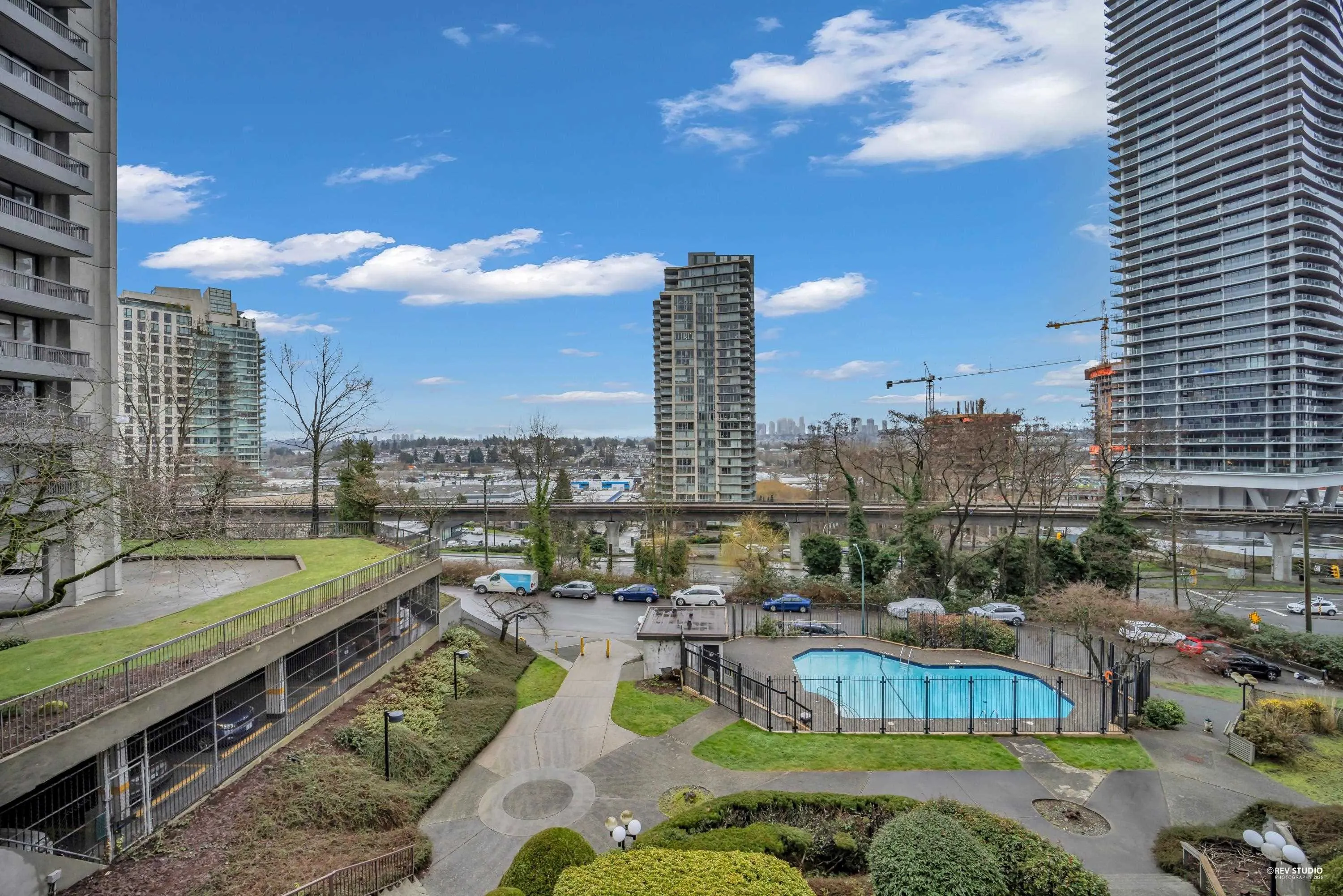 4941 Lougheed Highway #304