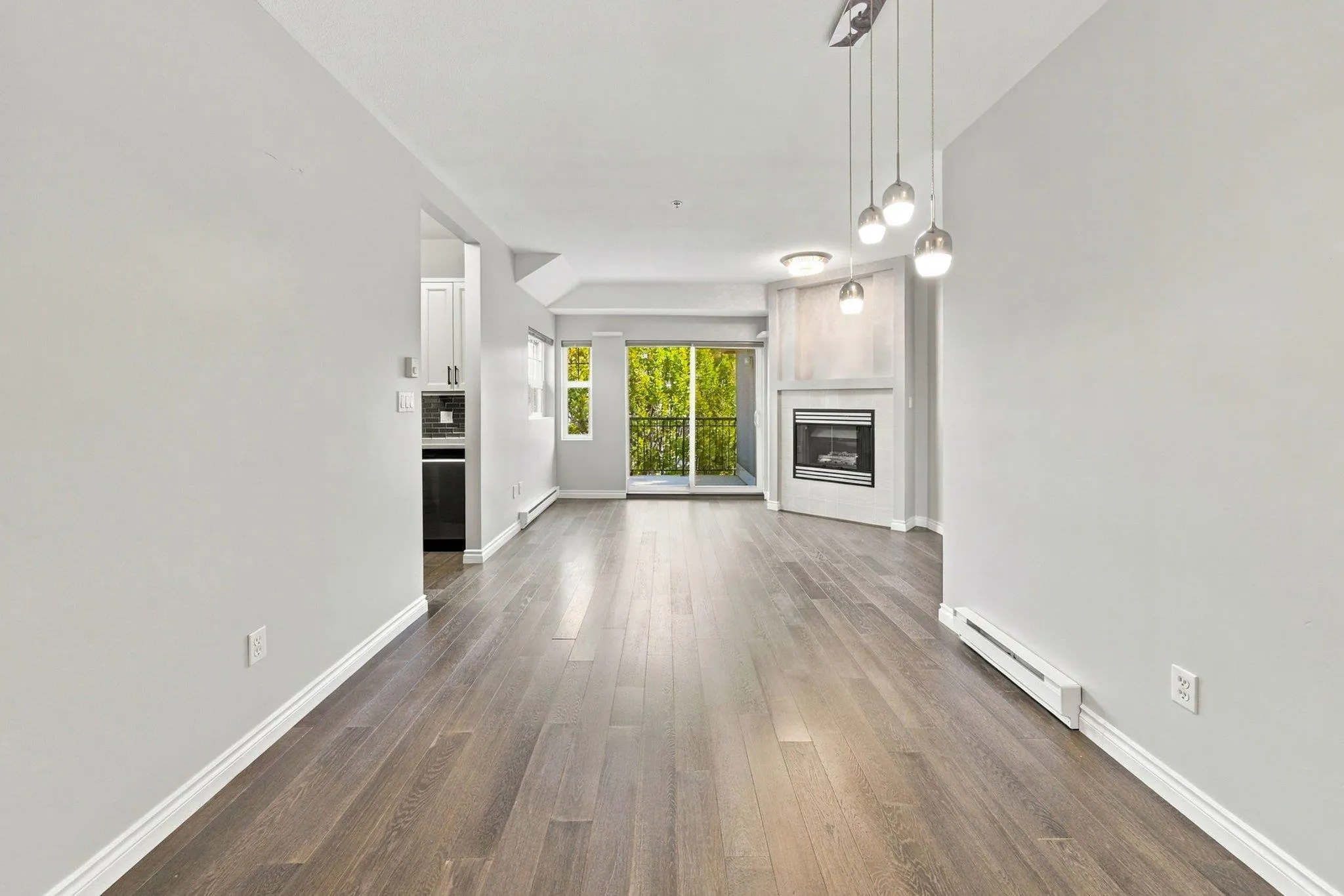 580 Twelfth Street #401