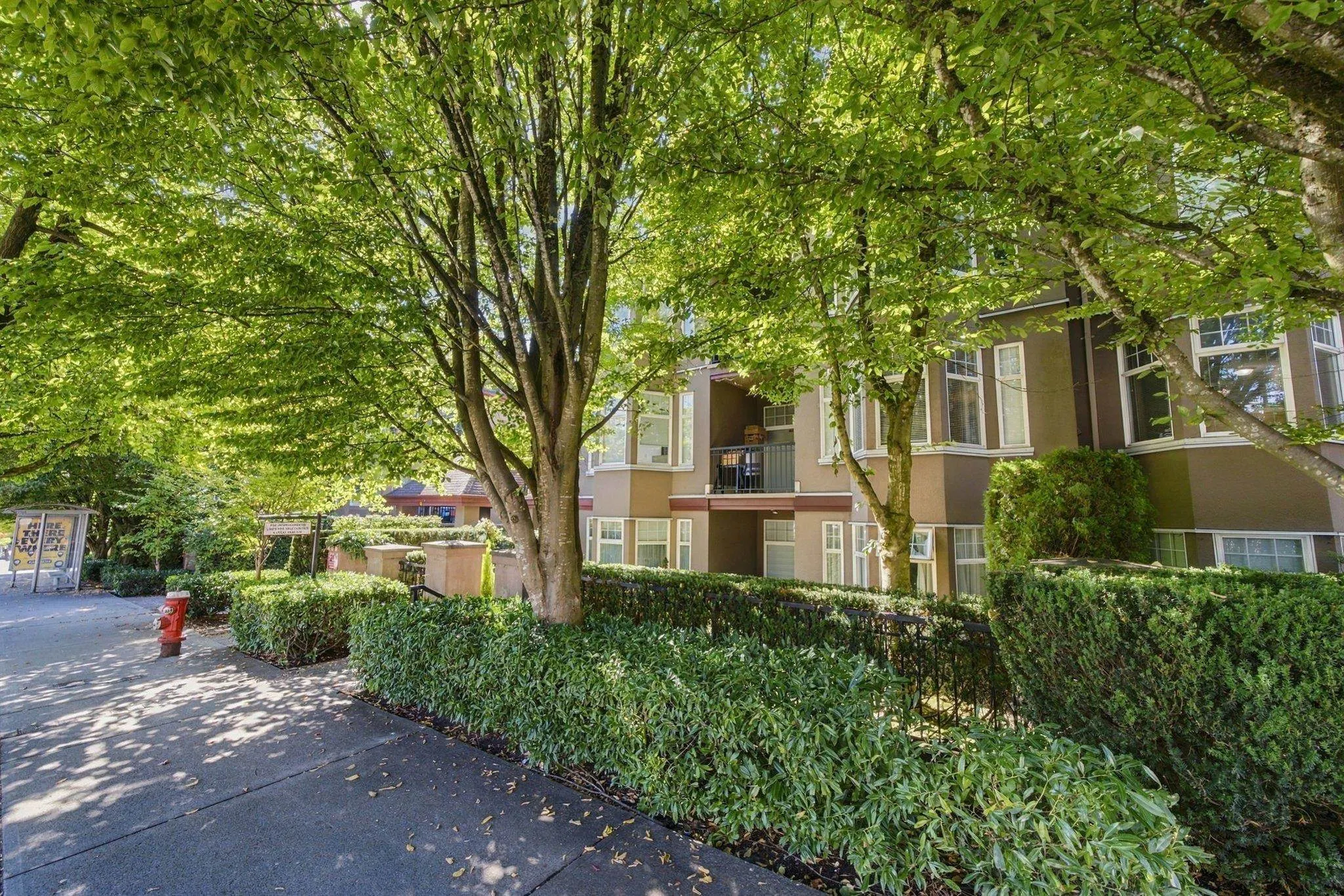 580 Twelfth Street #401