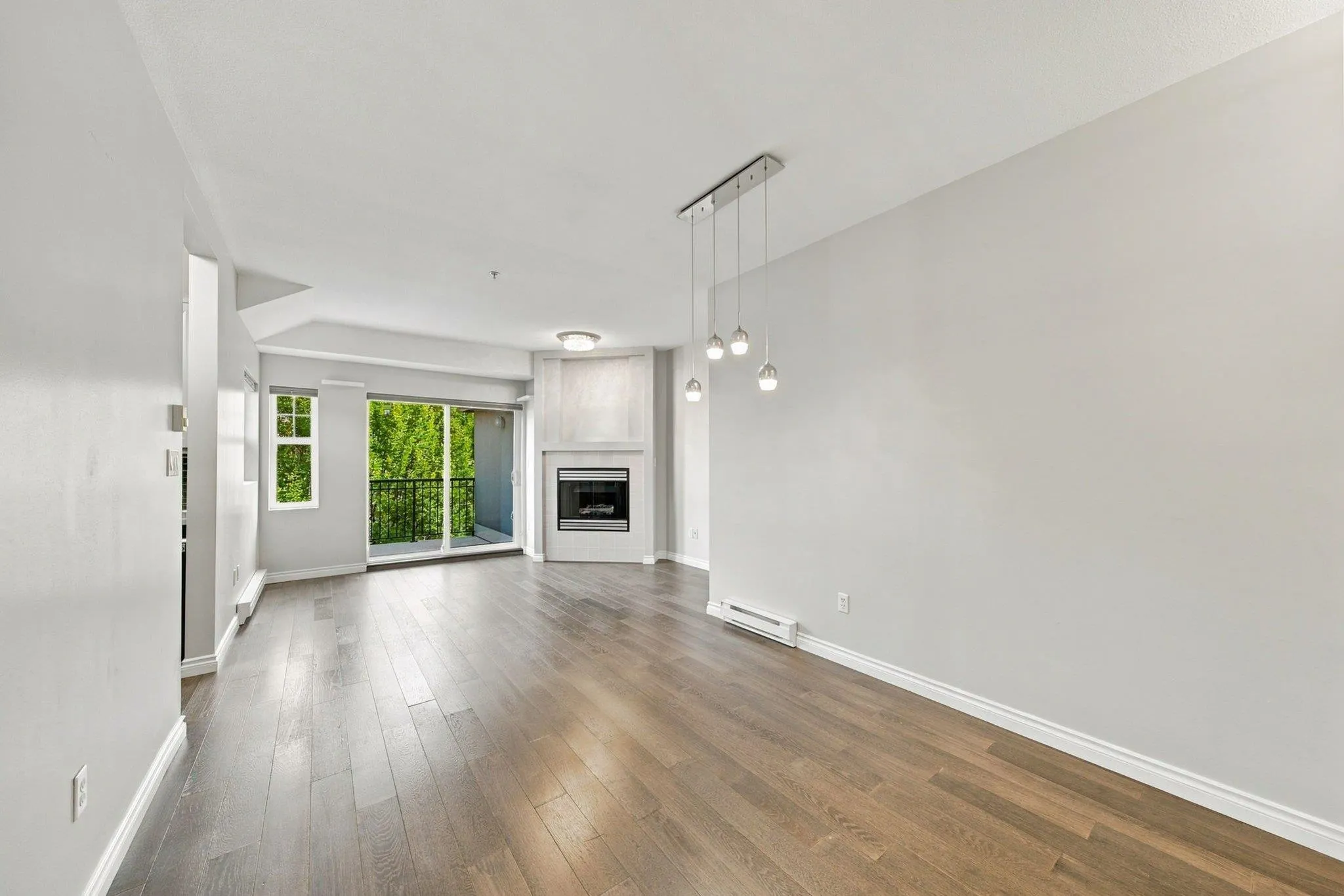 580 Twelfth Street #401