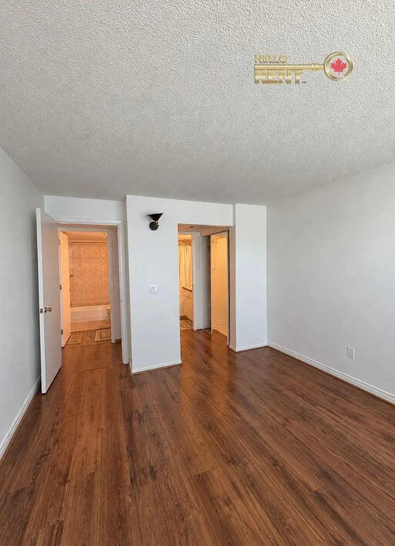 289 Drake Street #506