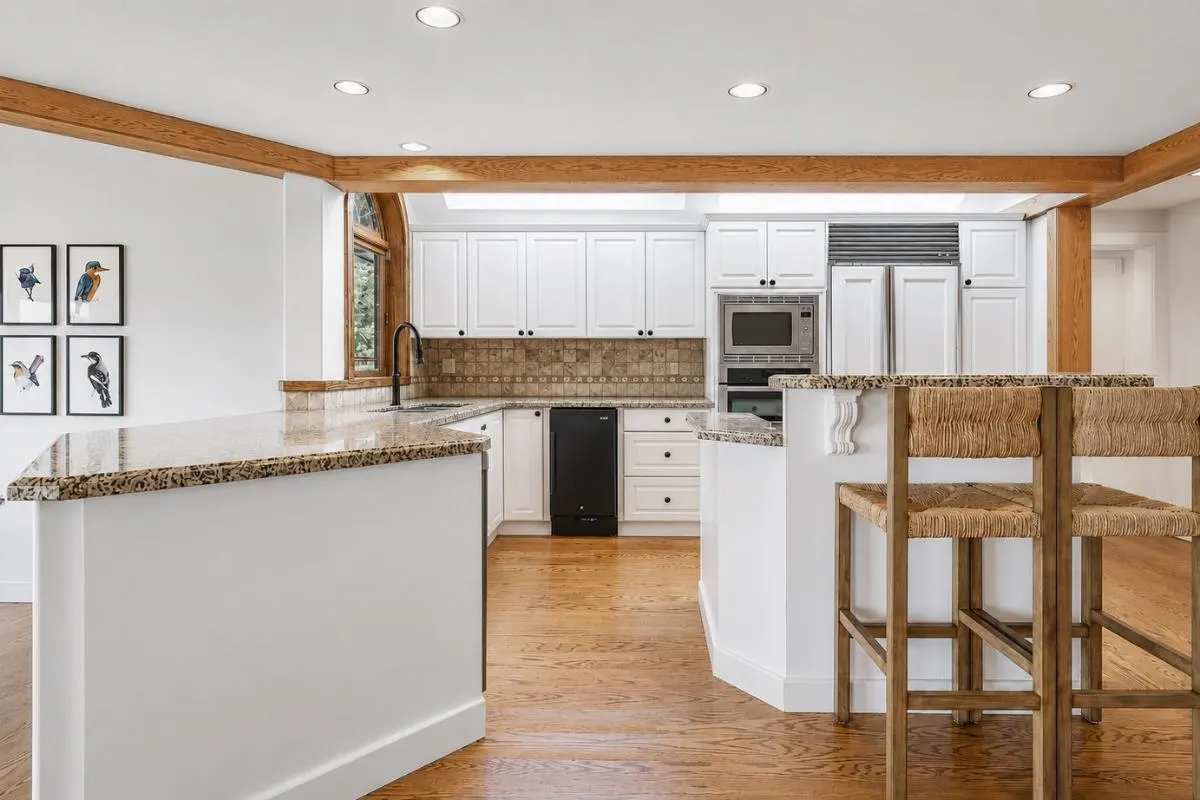 90 Tidewater Way