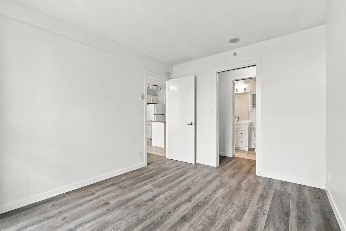 933 Hornby Street #809