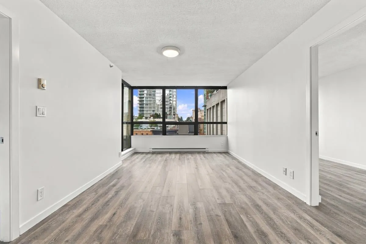 933 Hornby Street #809