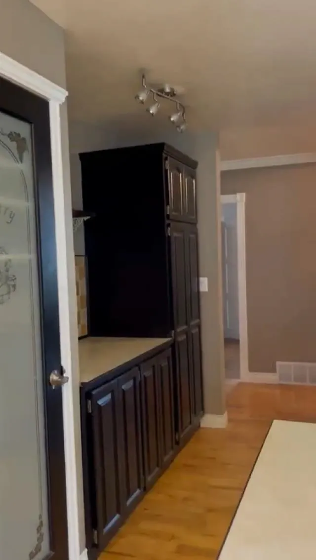 10125 Fairview Drive