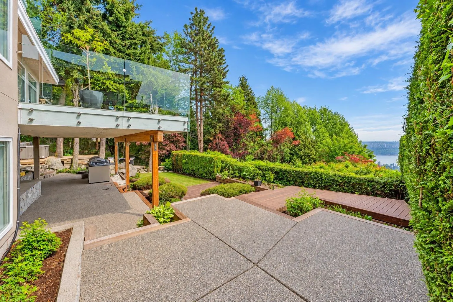 1560 Chippendale Court
