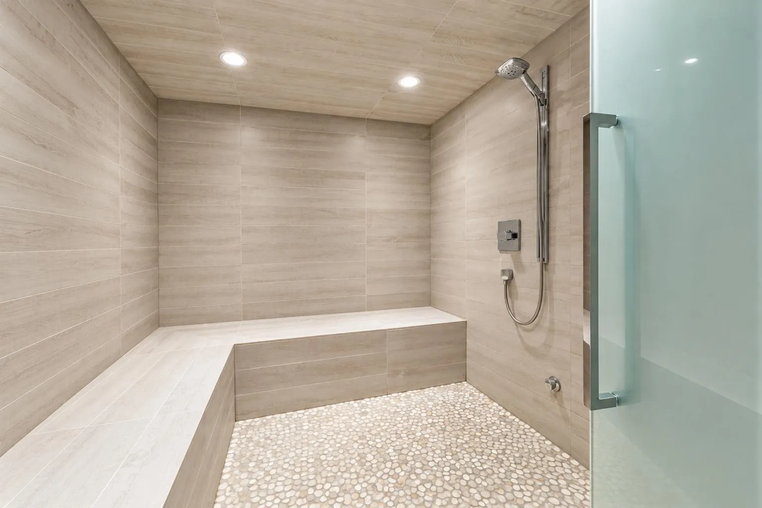 1560 Chippendale Court