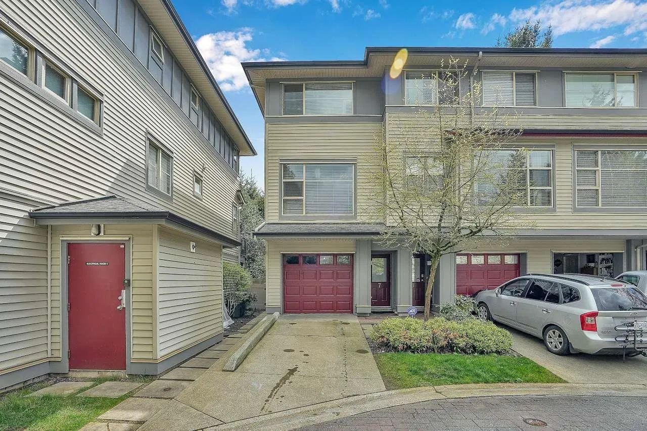 6033 168 Street #7