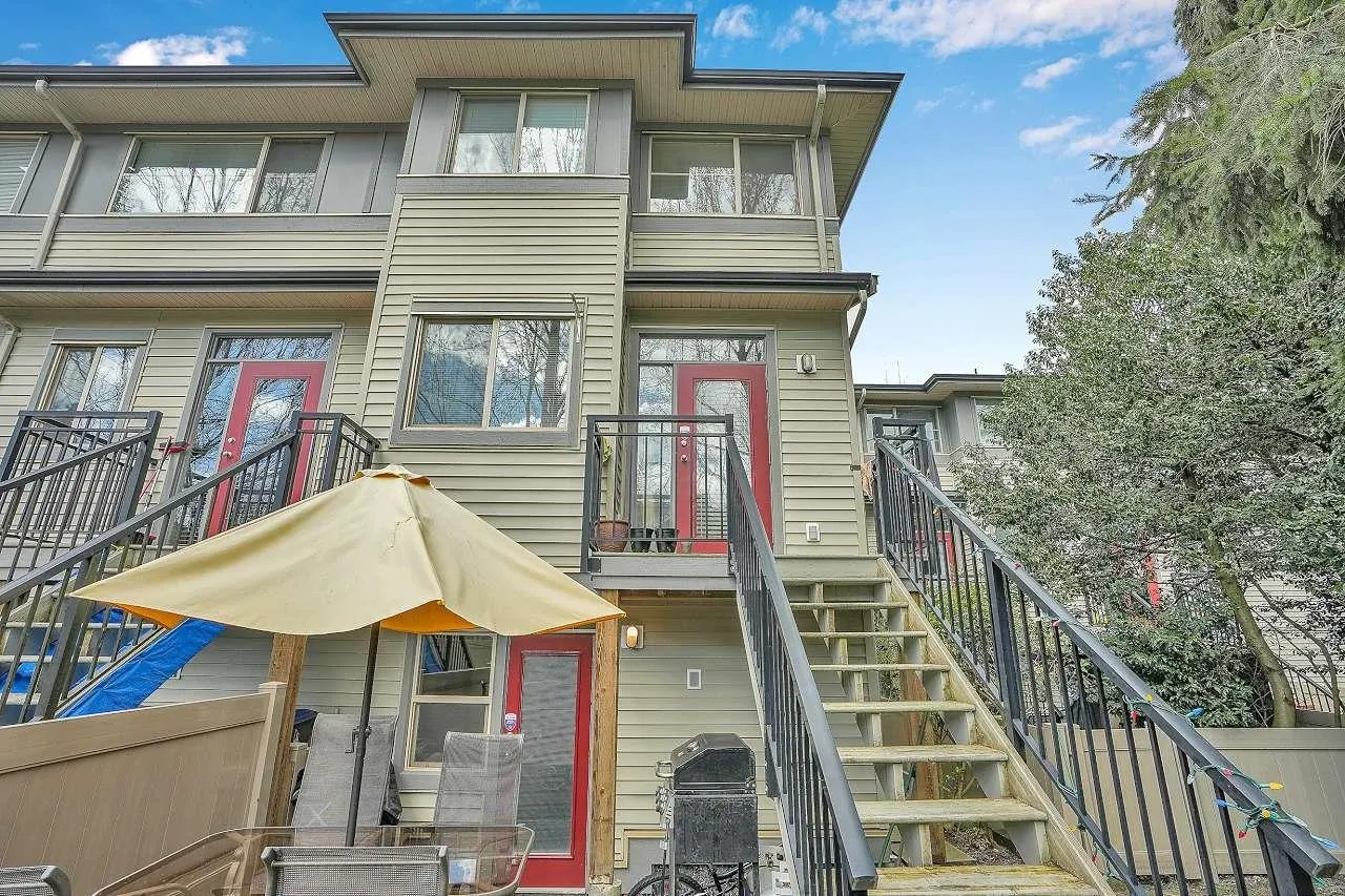 6033 168 Street #7