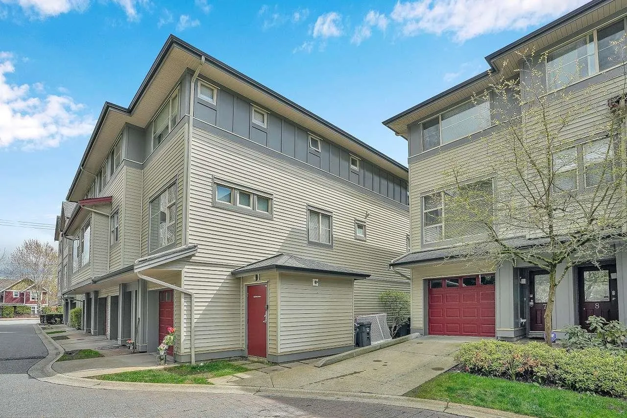 6033 168 Street #7